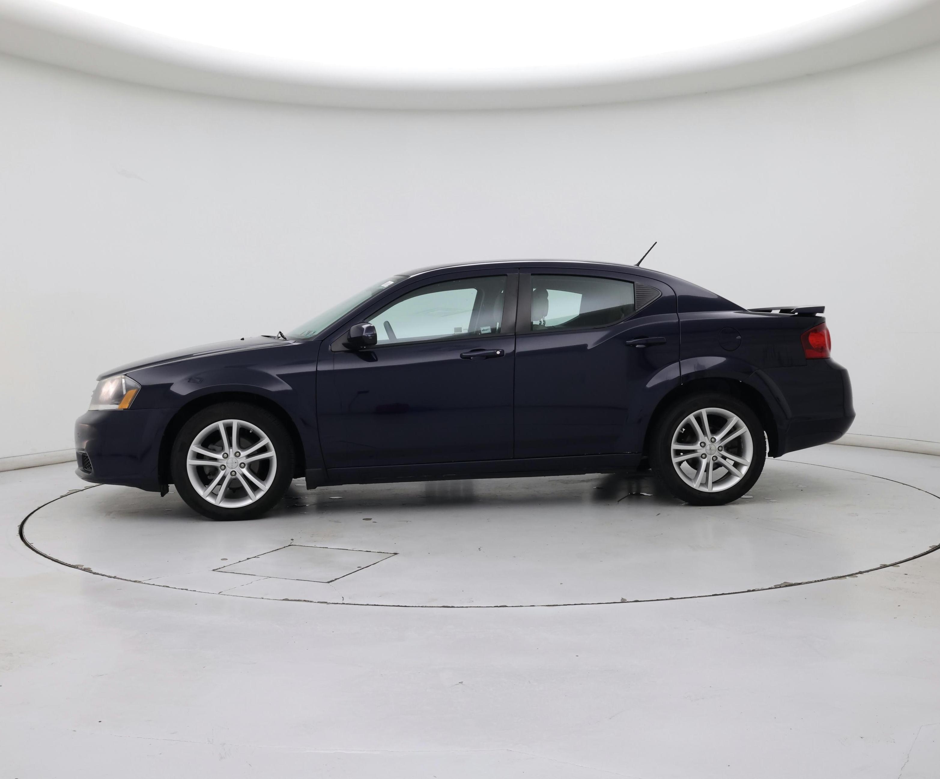 Thumbnail: 2014 Dodge Avenger - 3