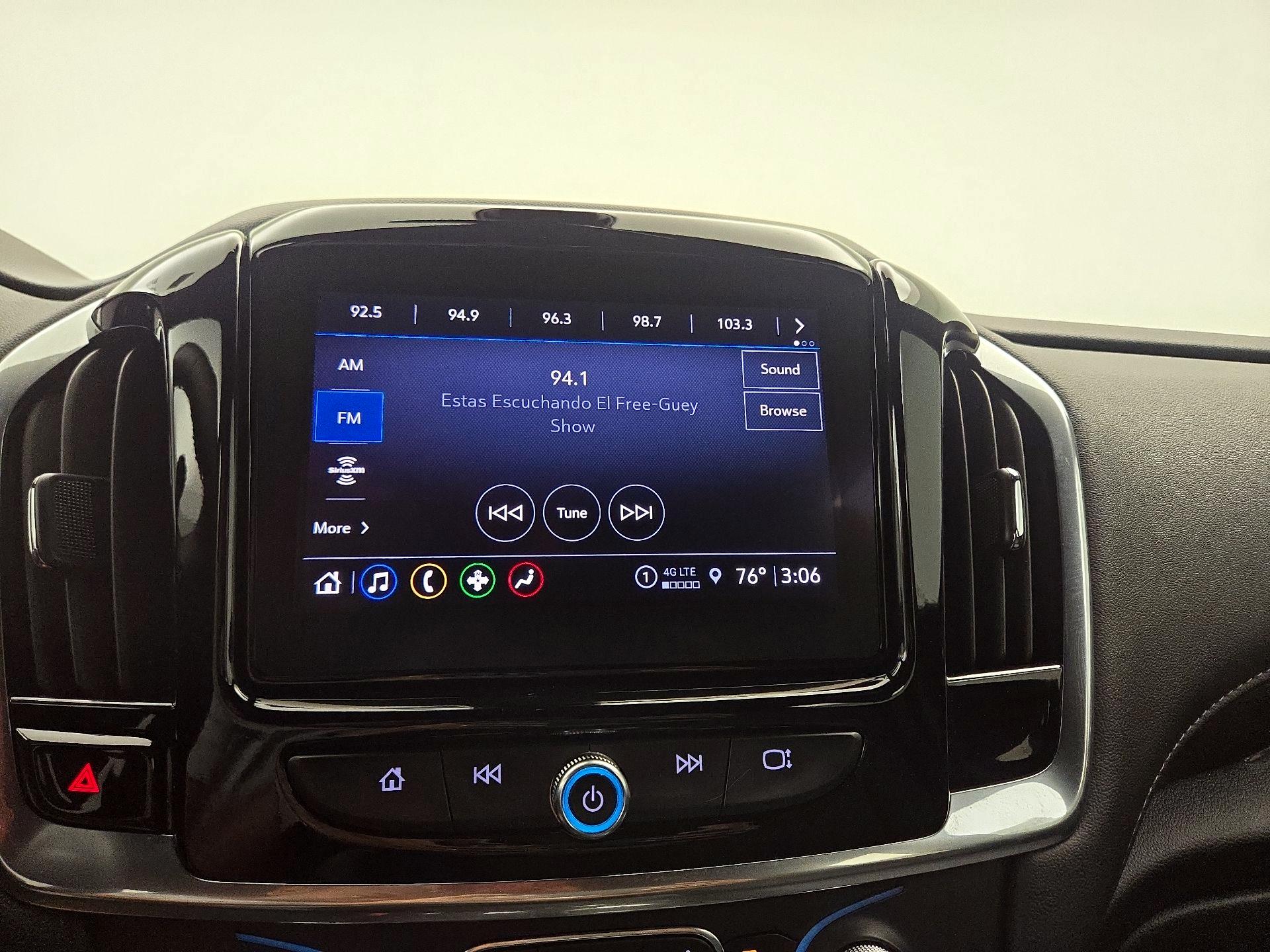 Thumbnail: 2023 Chevrolet Traverse - 15