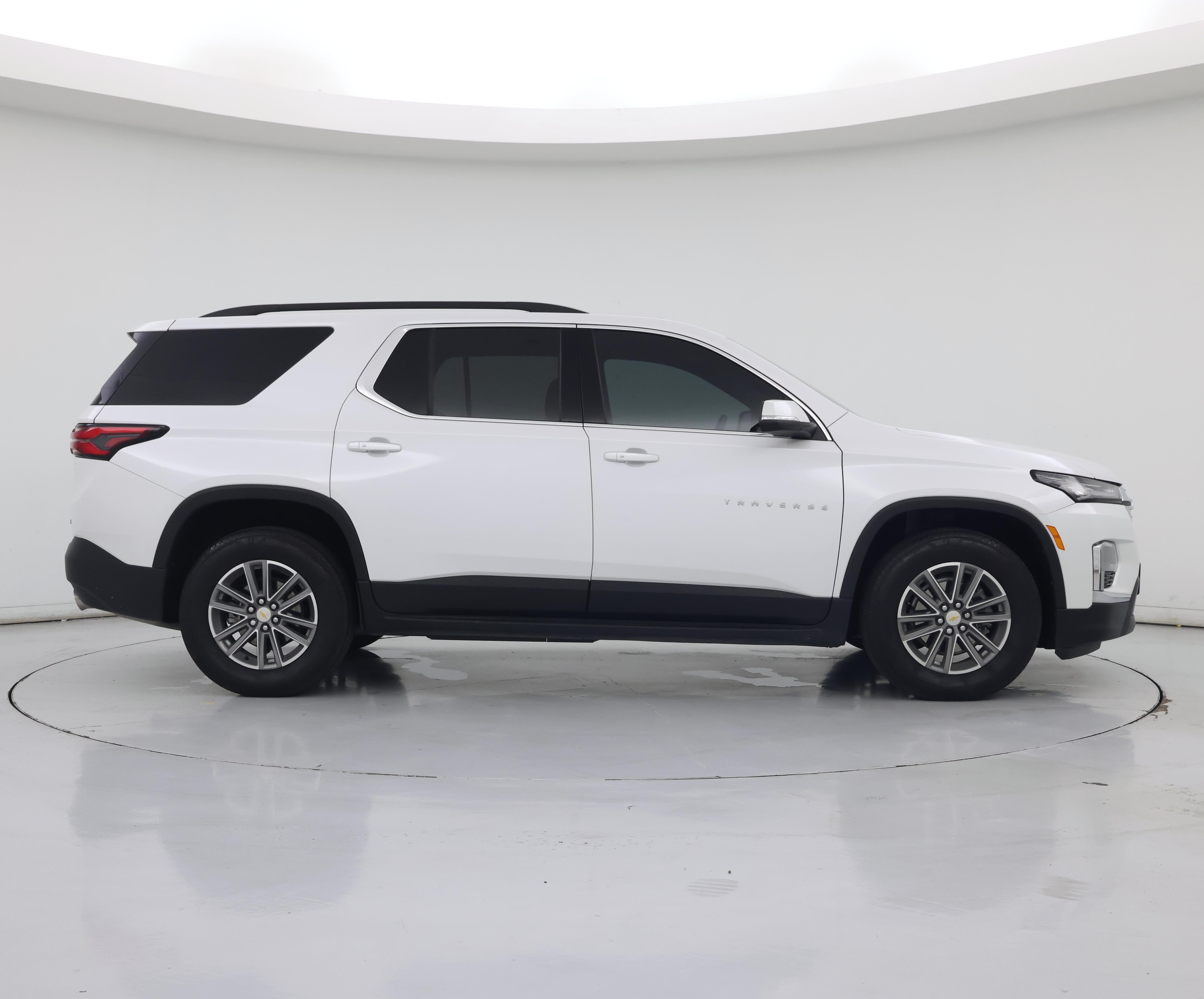 Thumbnail: 2023 Chevrolet Traverse - 7