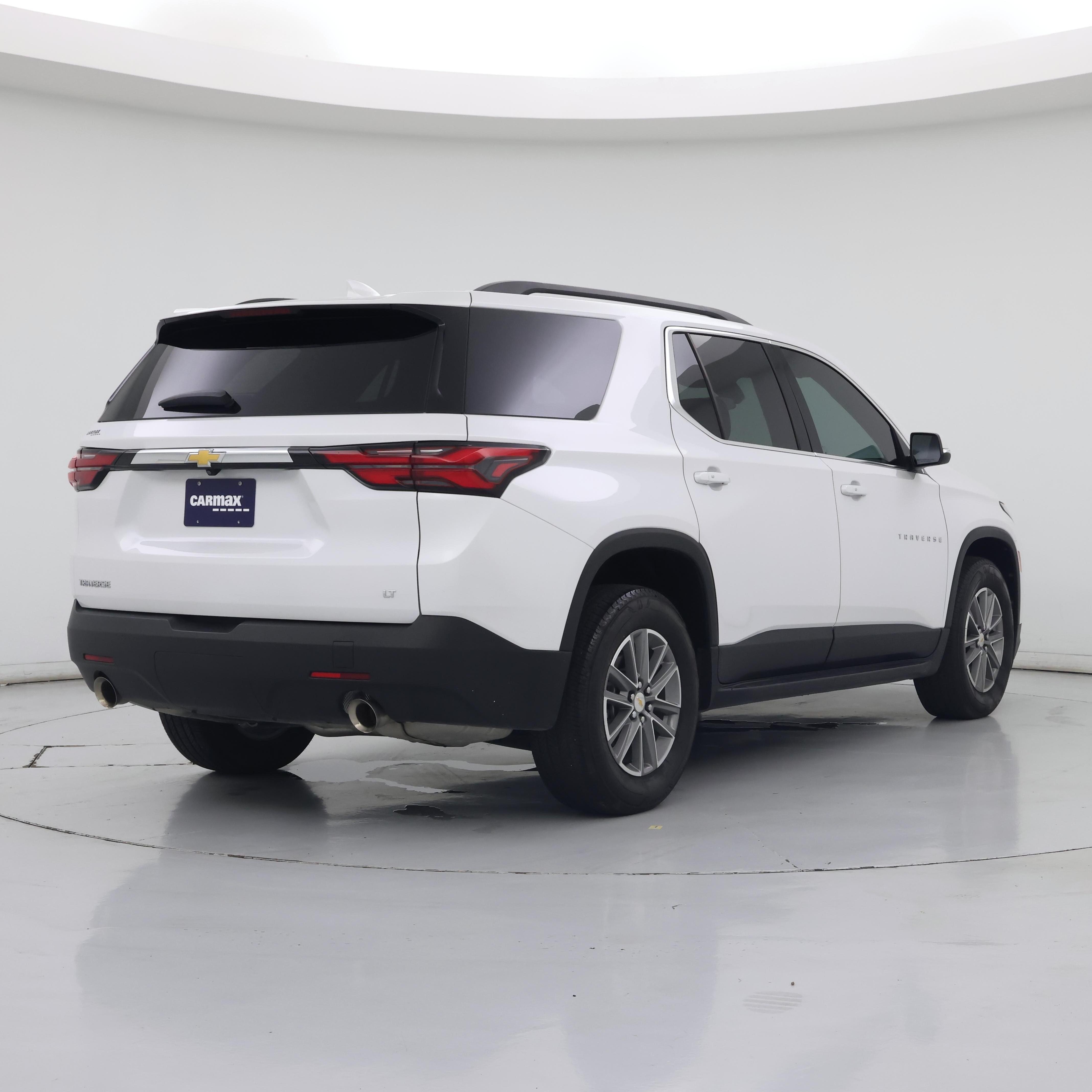 Thumbnail: 2023 Chevrolet Traverse - 8