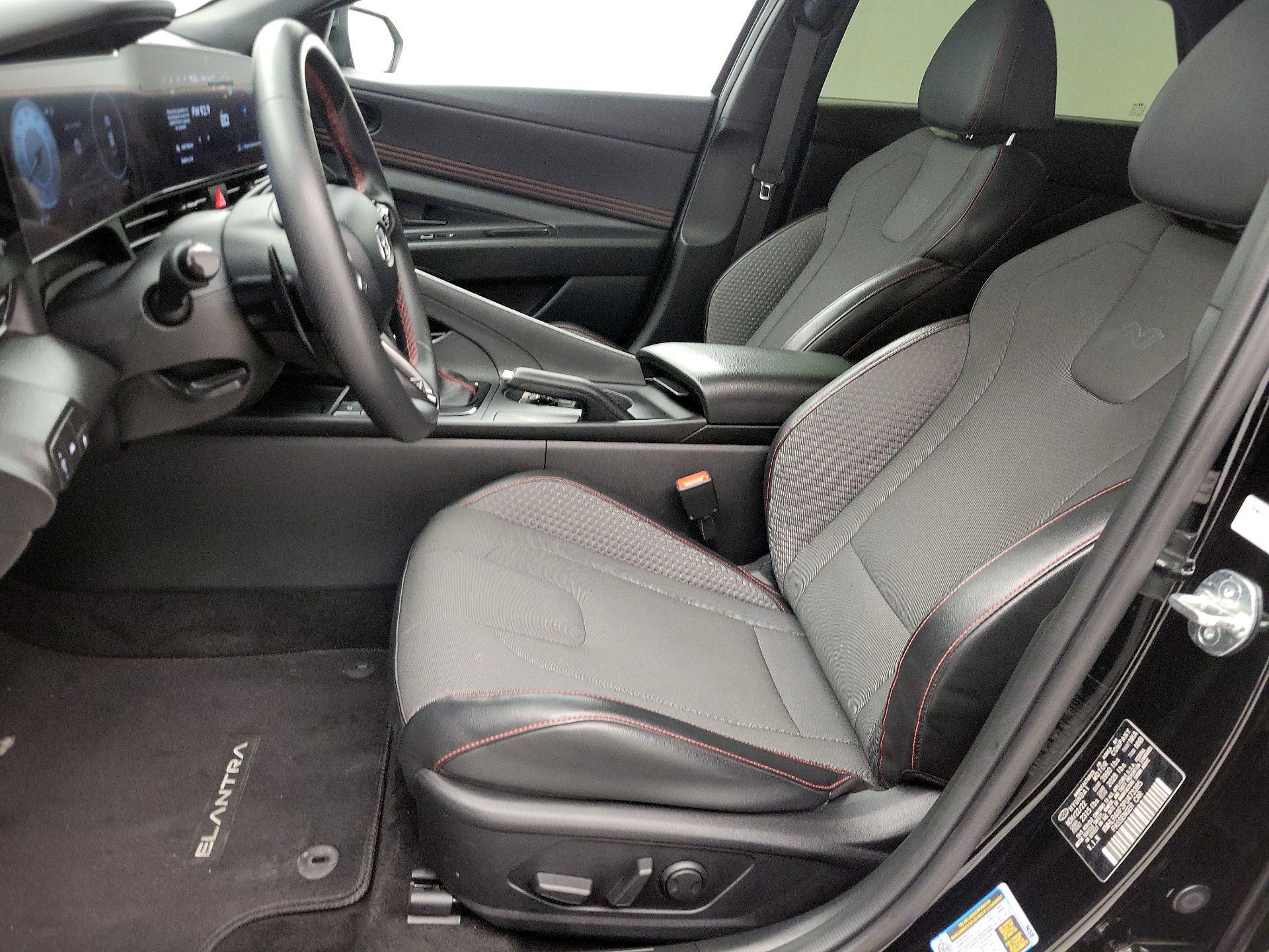 Thumbnail: 2023 Hyundai Elantra - 11