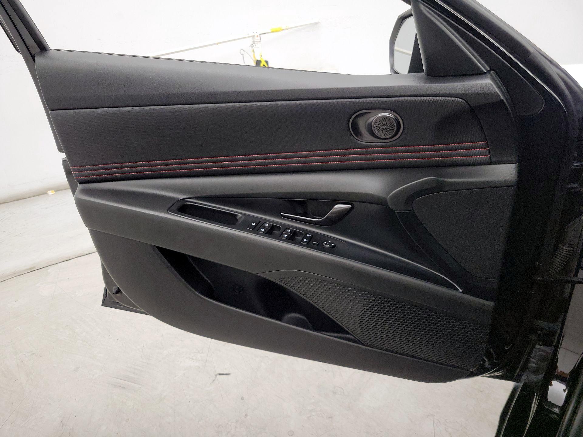 Thumbnail: 2023 Hyundai Elantra - 12