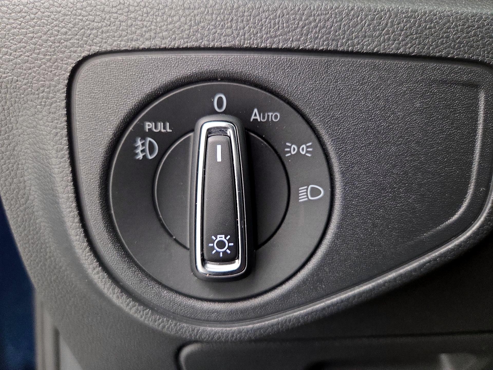 Thumbnail: 2019 Volkswagen Atlas - 13