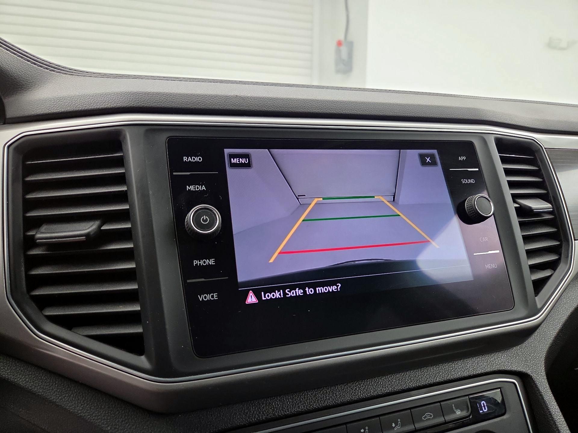 Thumbnail: 2019 Volkswagen Atlas - 14