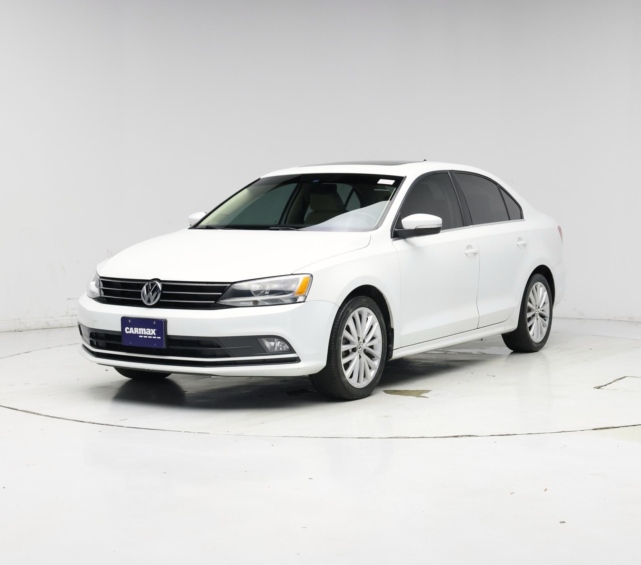 Thumbnail: 2016 Volkswagen Jetta - 4