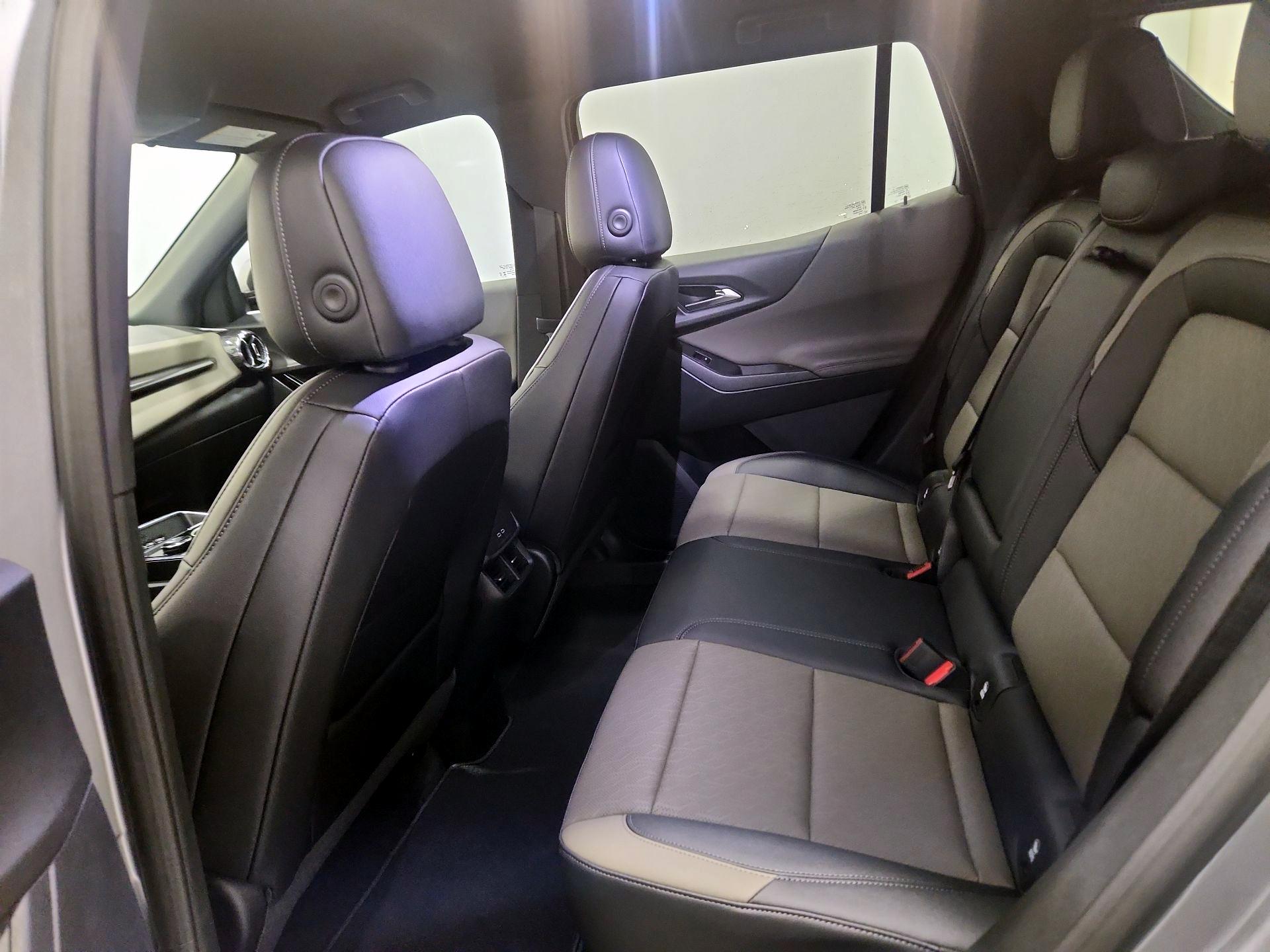 Thumbnail: 2026 Chevrolet Equinox - 19