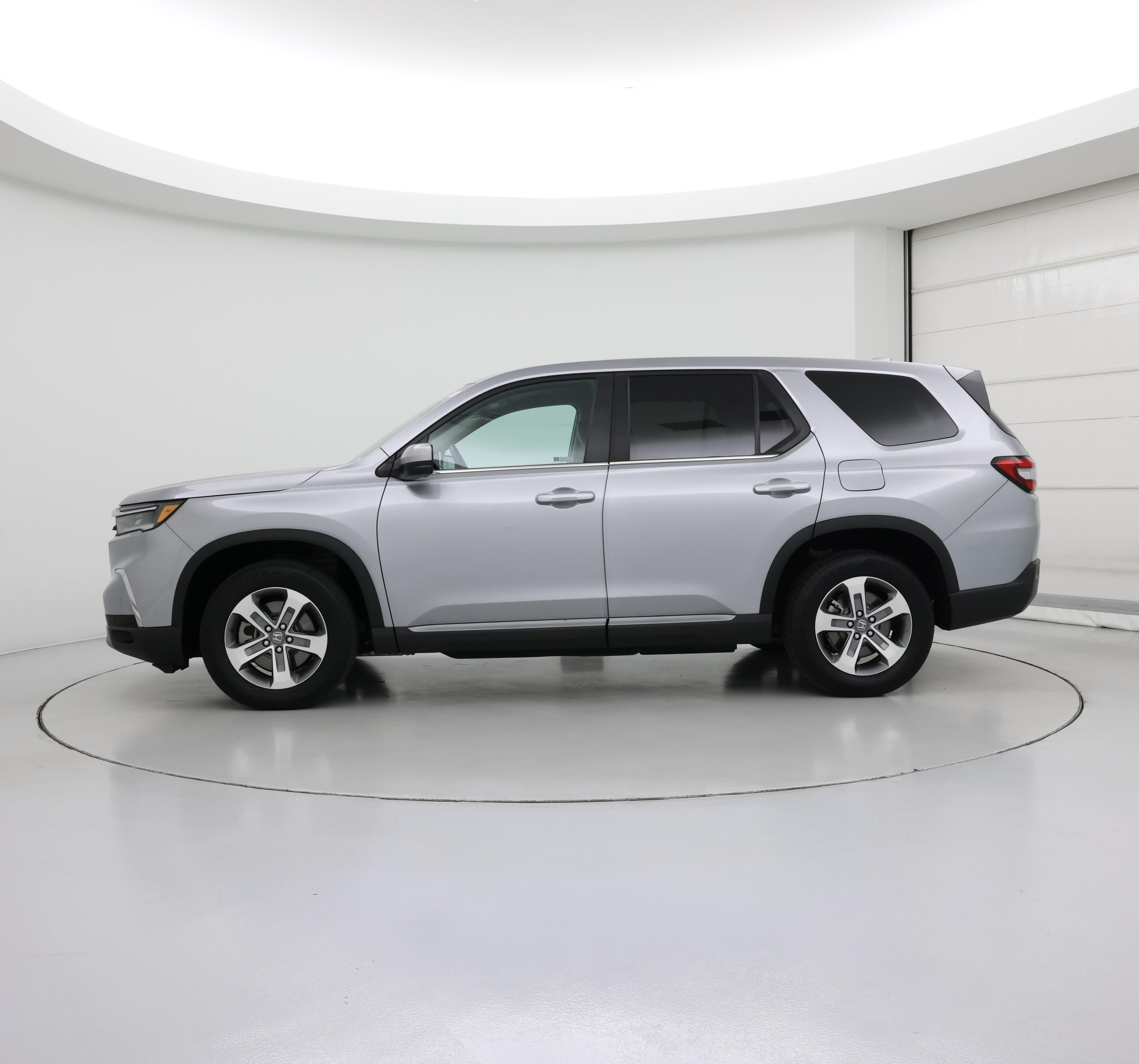 Thumbnail: 2024 Honda Pilot - 3