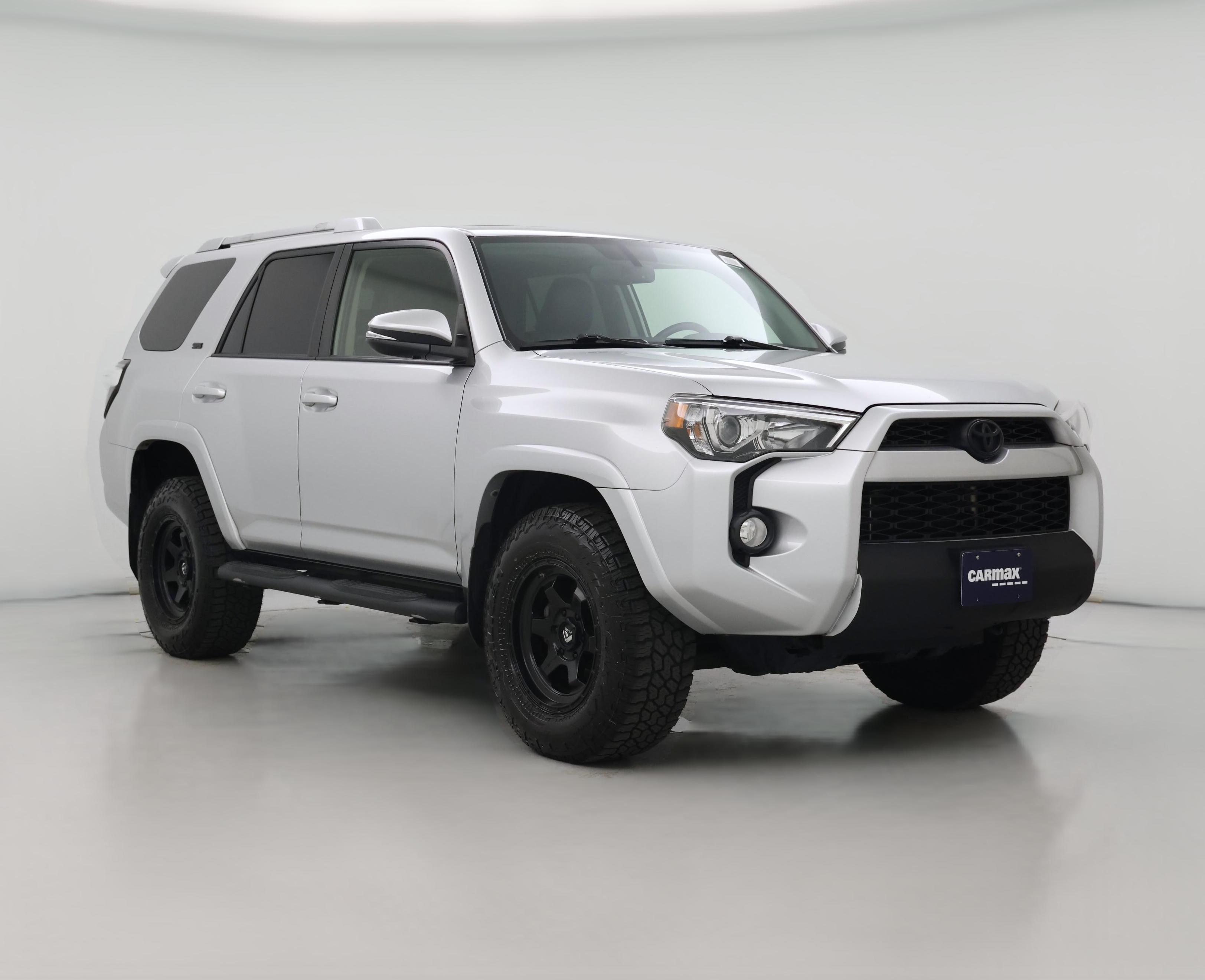 Thumbnail: 2018 Toyota 4Runner - 1