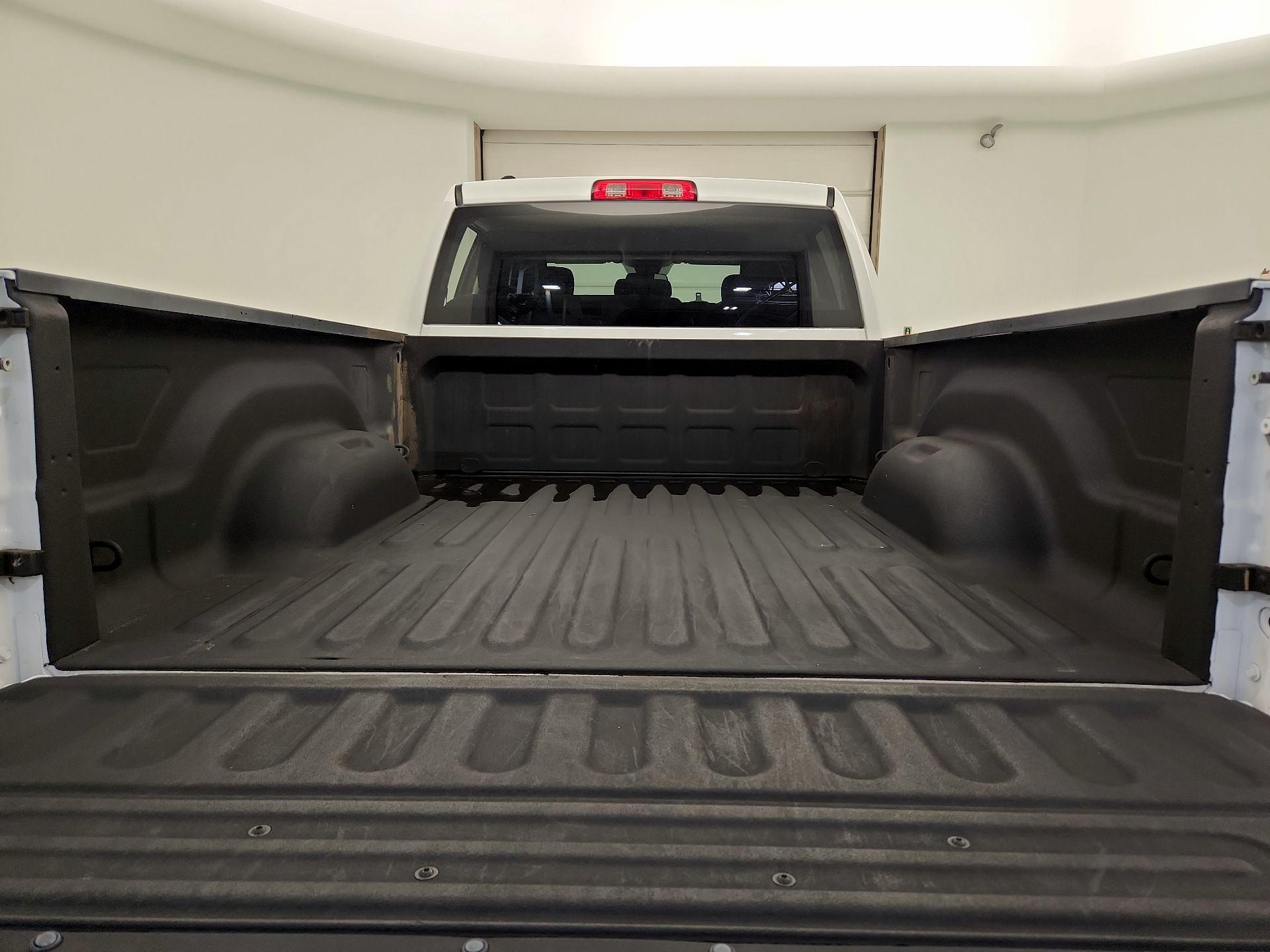 Thumbnail: 2017 RAM 1500 - 19