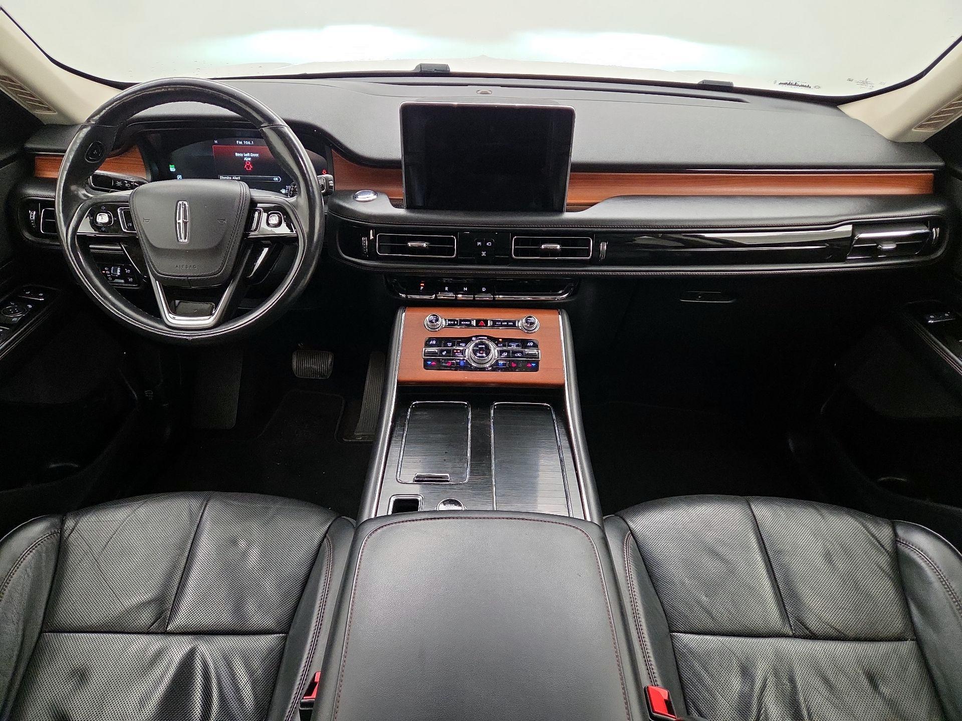 Thumbnail: 2020 Lincoln Aviator - 9