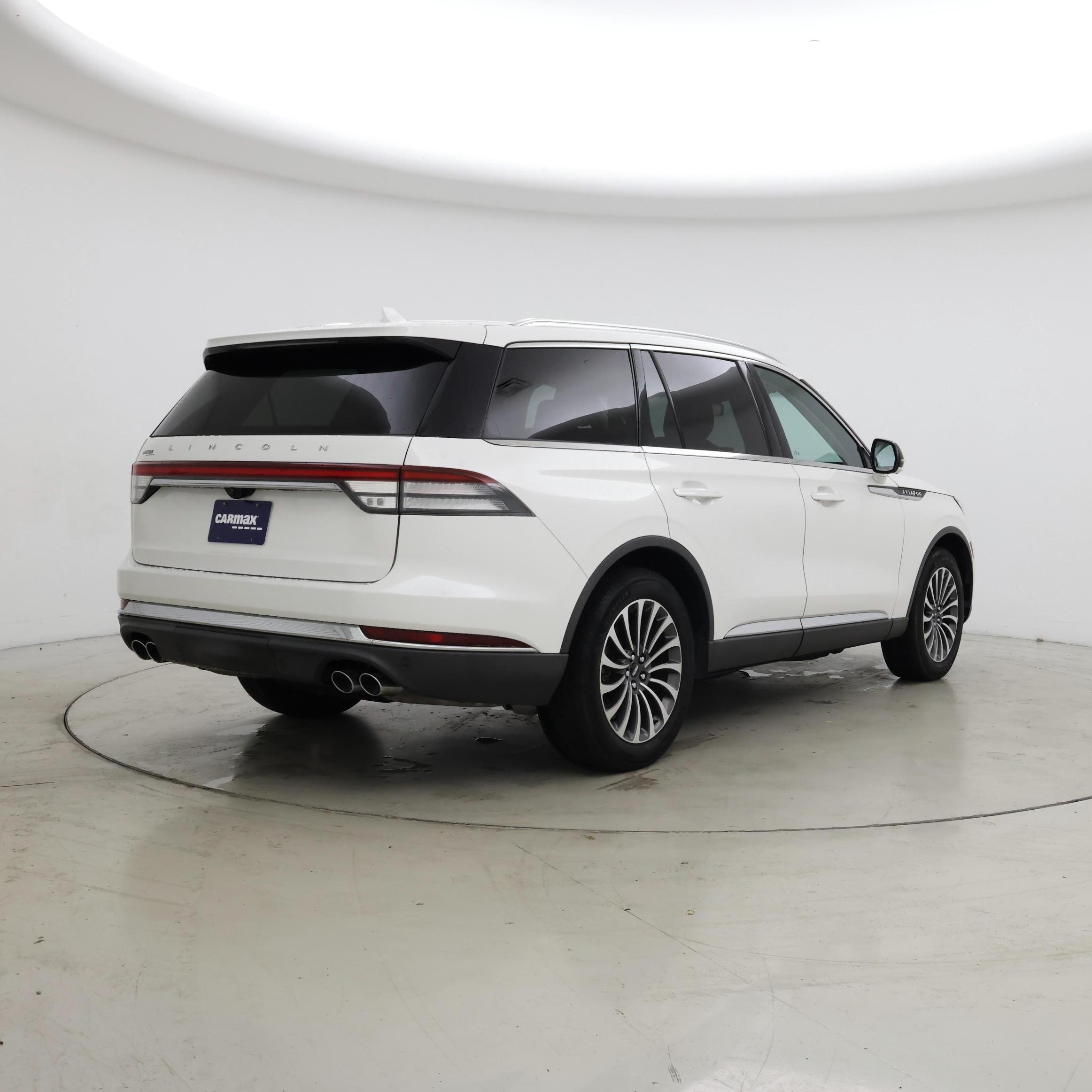 Thumbnail: 2020 Lincoln Aviator - 8