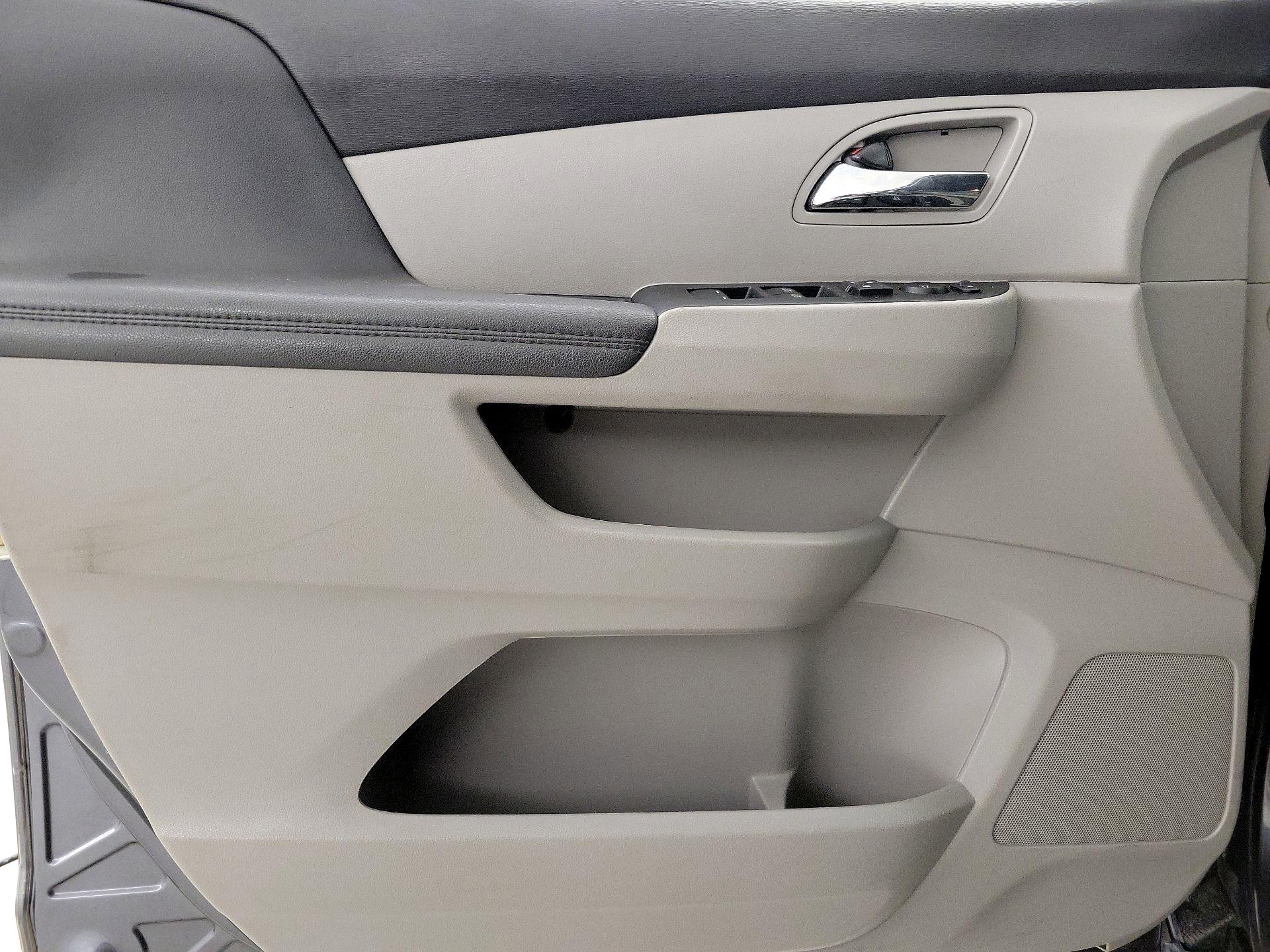 Thumbnail: 2016 Honda Odyssey - 12