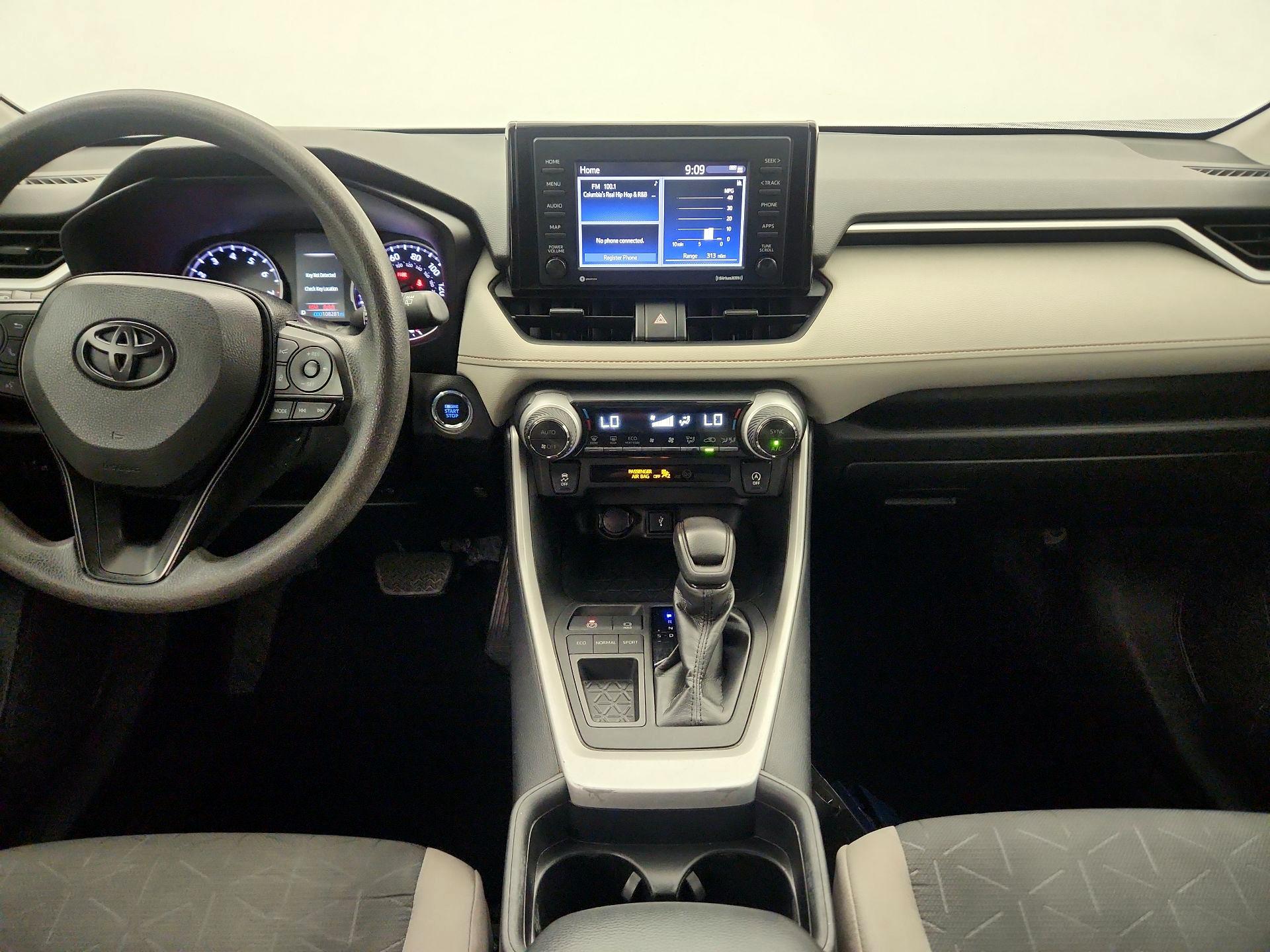 Thumbnail: 2021 Toyota RAV4 - 9