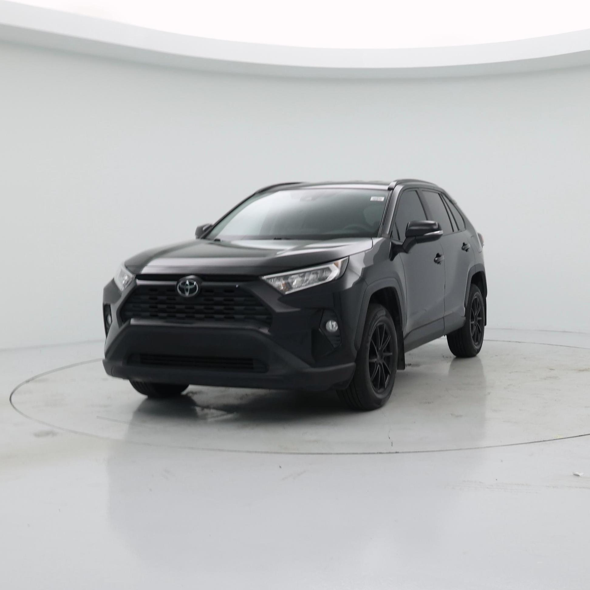 Thumbnail: 2021 Toyota RAV4 - 4