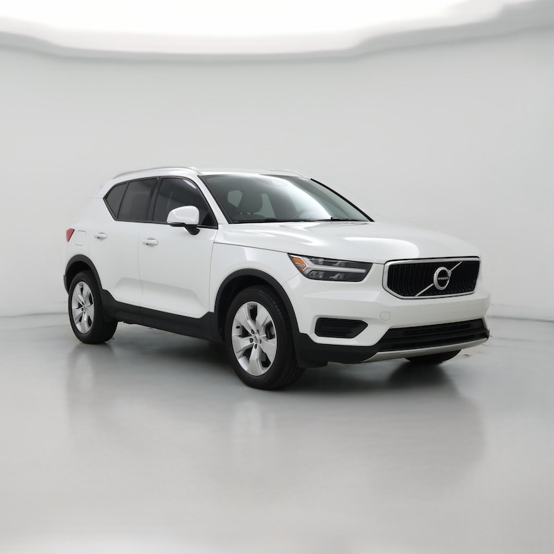 2020 Volvo XC40 T4 Momentum