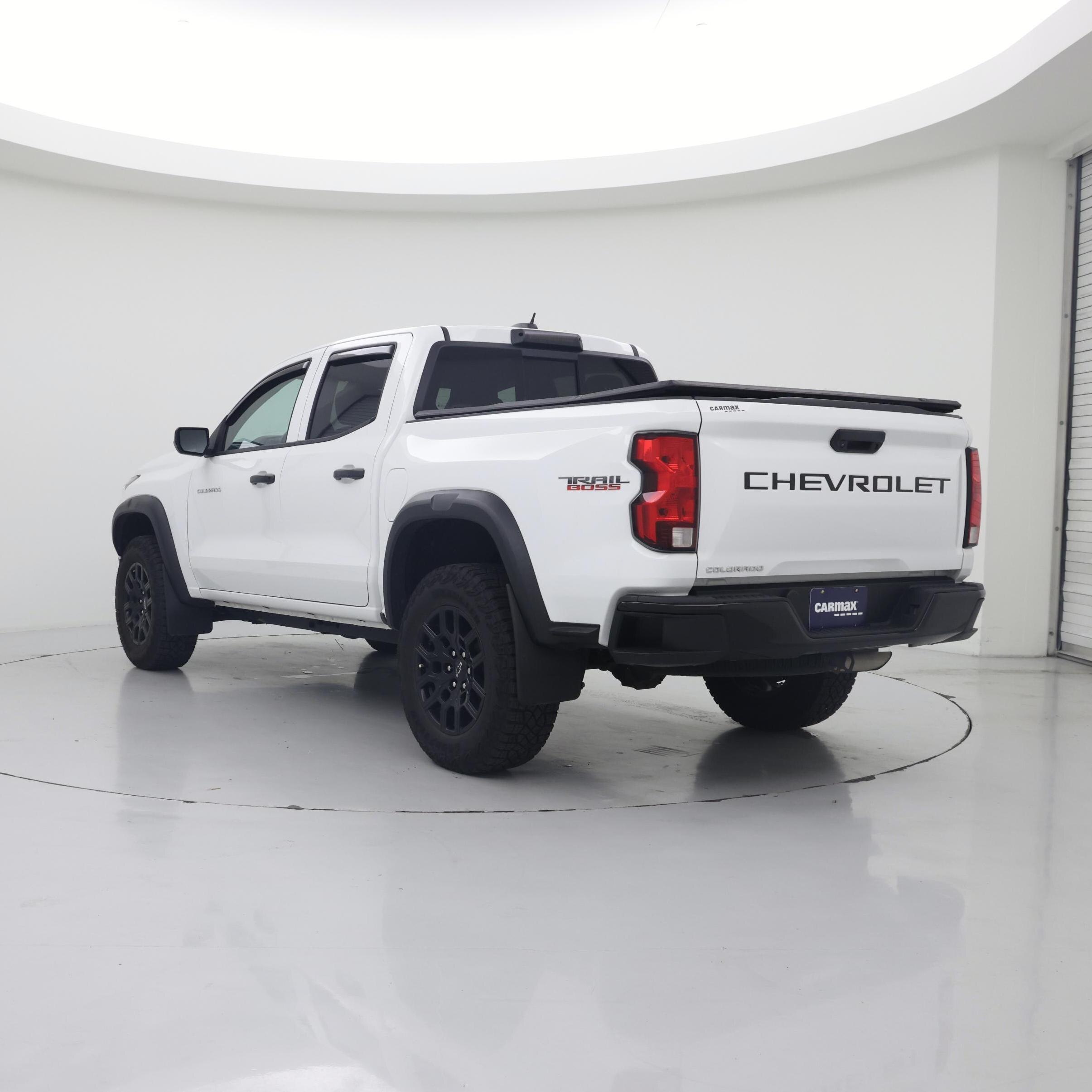Thumbnail: 2024 Chevrolet Colorado - 2