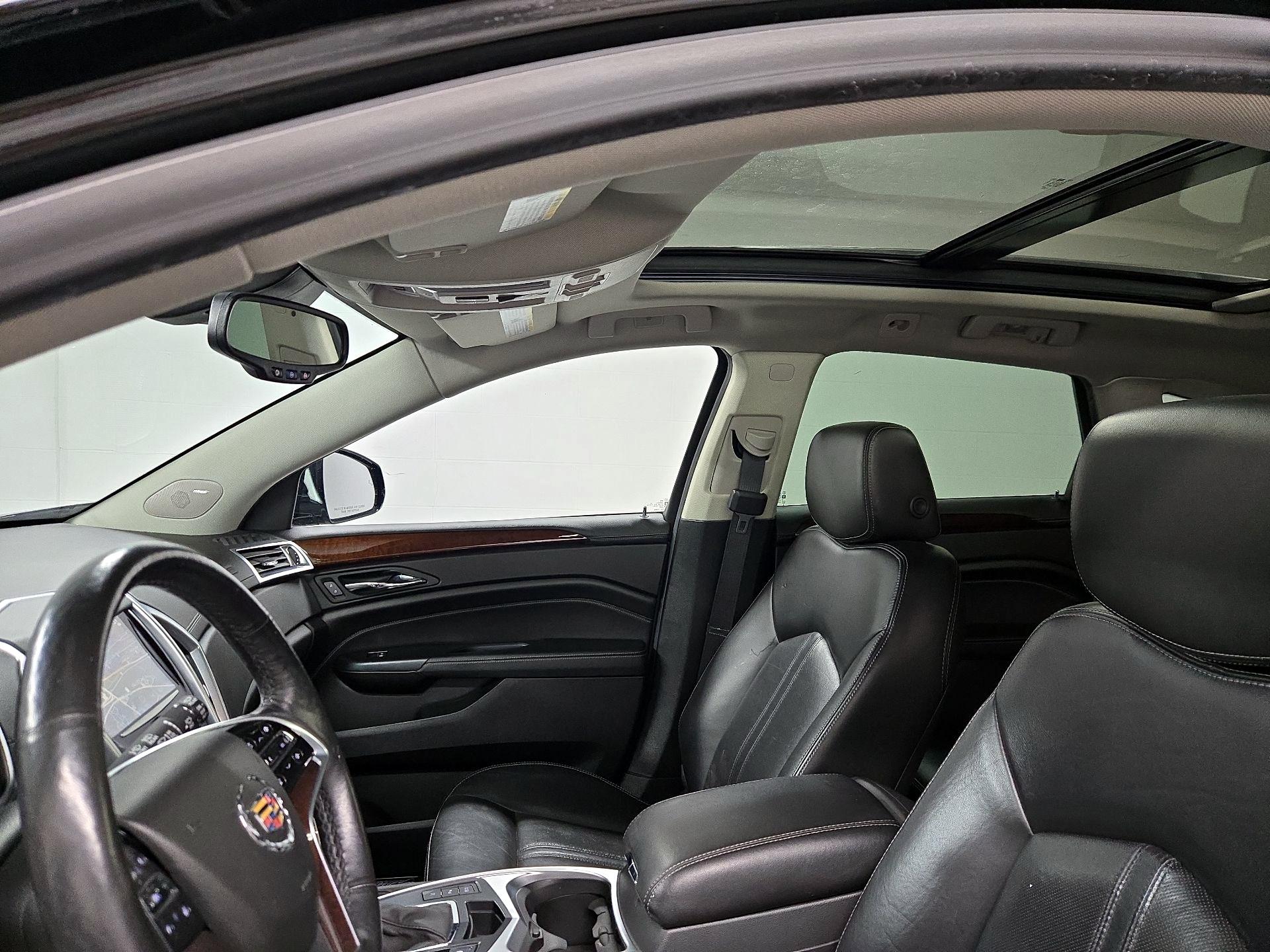 Thumbnail: 2015 Cadillac SRX - 20