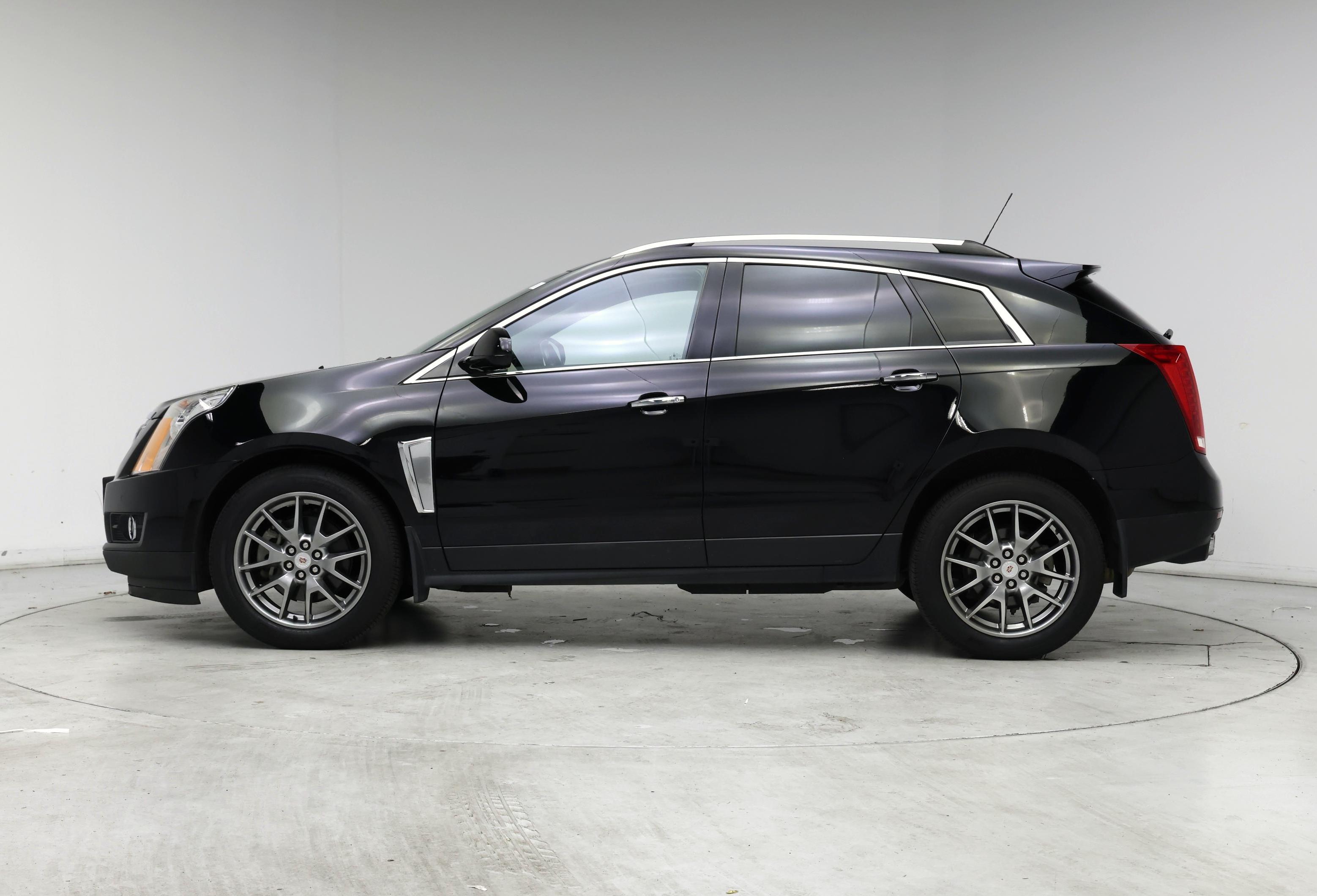 Thumbnail: 2015 Cadillac SRX - 3