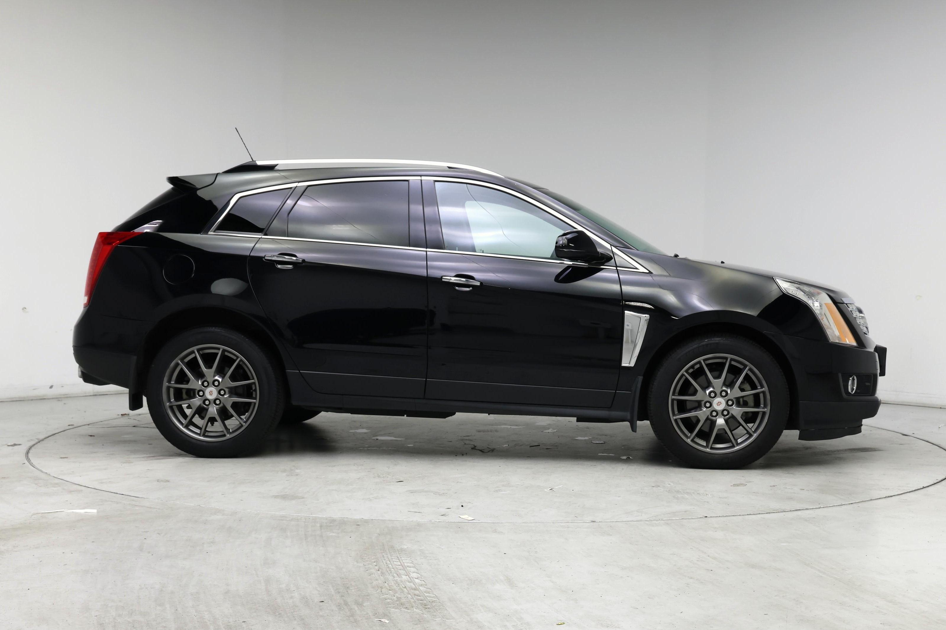 Thumbnail: 2015 Cadillac SRX - 7