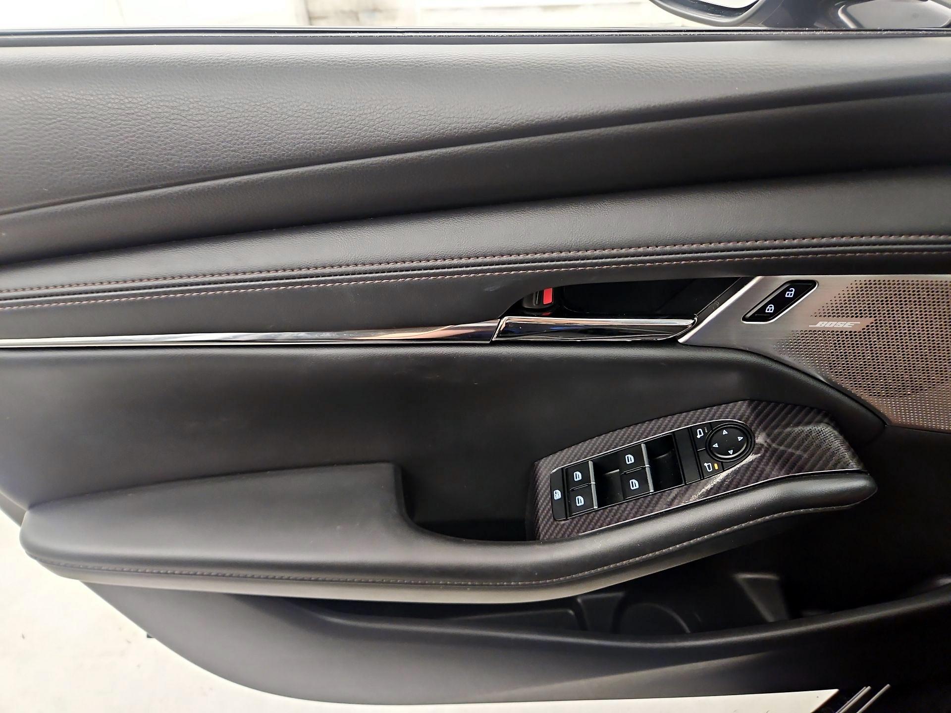 Thumbnail: 2021 Mazda Mazda3 - 12