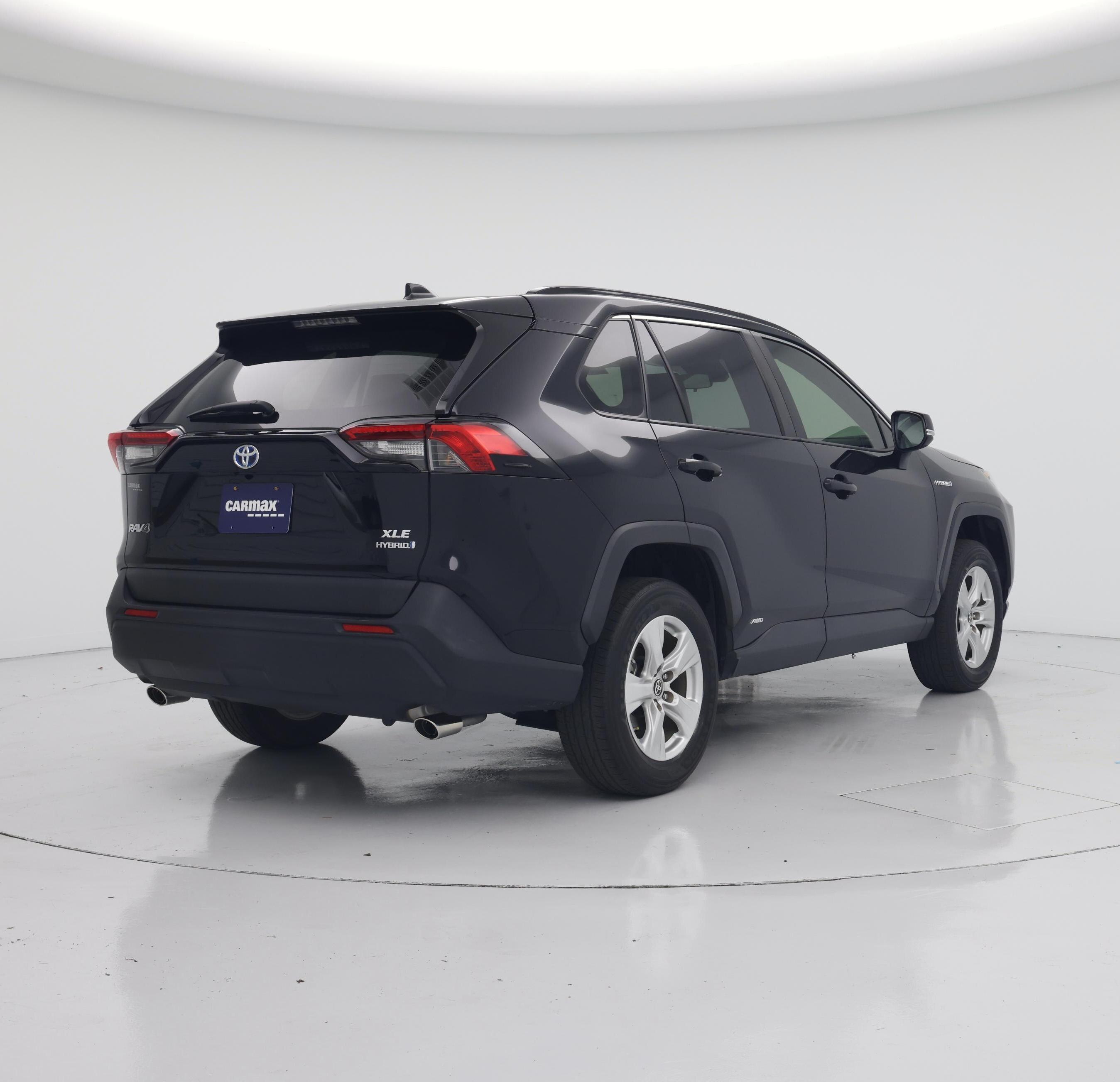 Thumbnail: 2021 Toyota RAV4 - 8