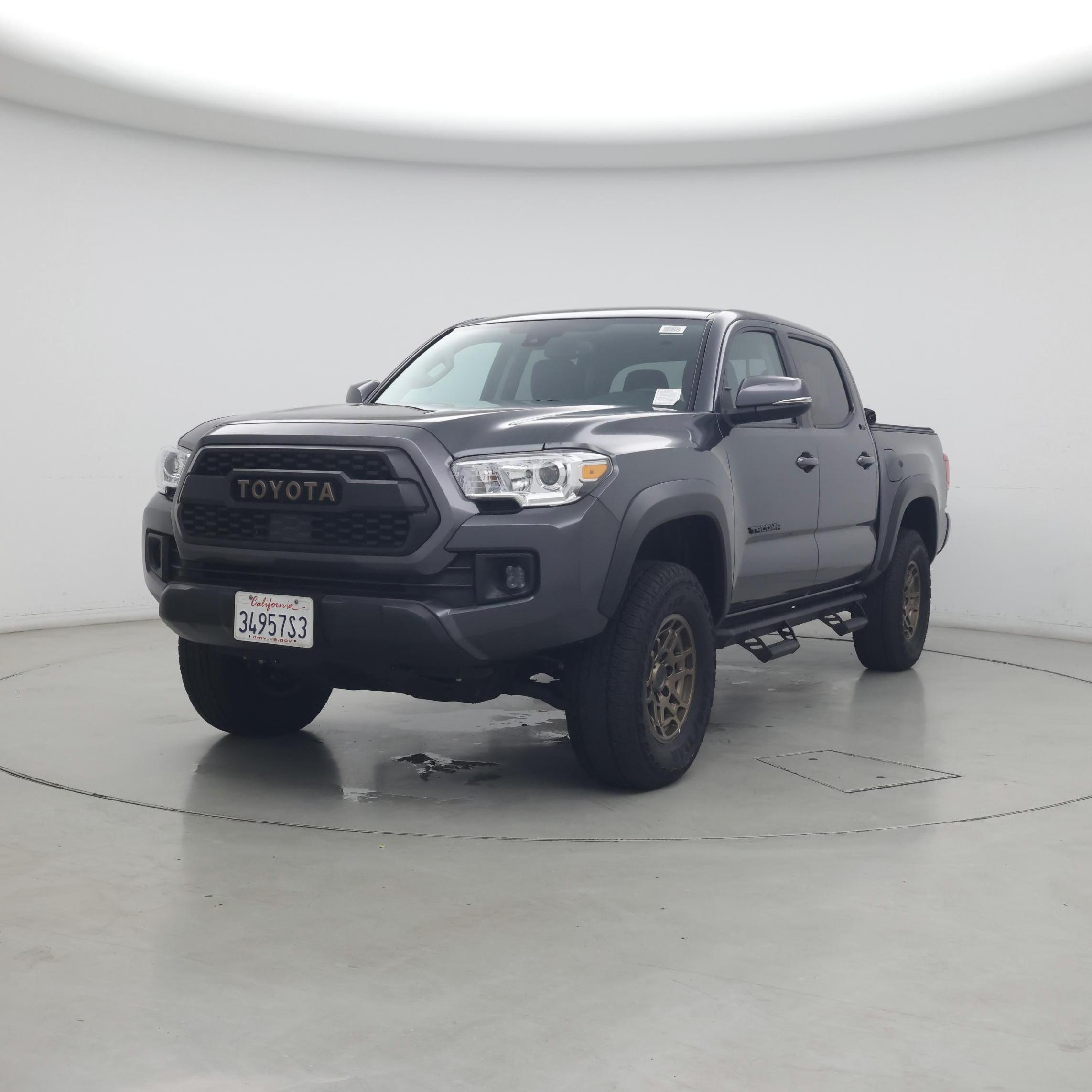 Thumbnail: 2023 Toyota Tacoma - 4