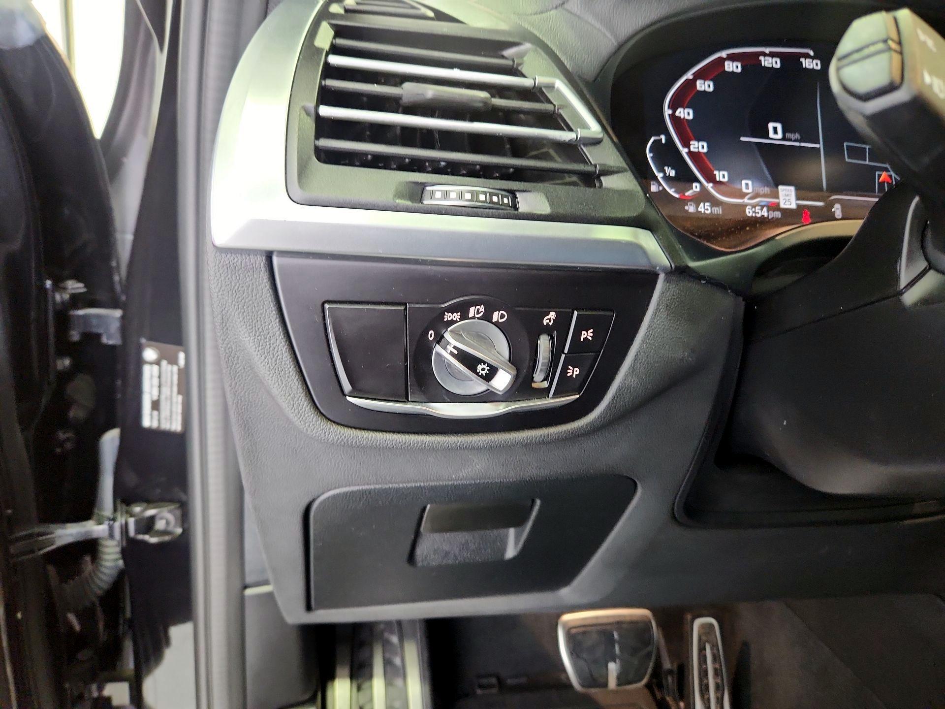 Thumbnail: 2022 BMW X3 - 13