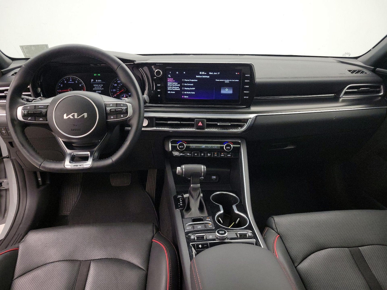 2024 Kia K5 GT - Photo 10
