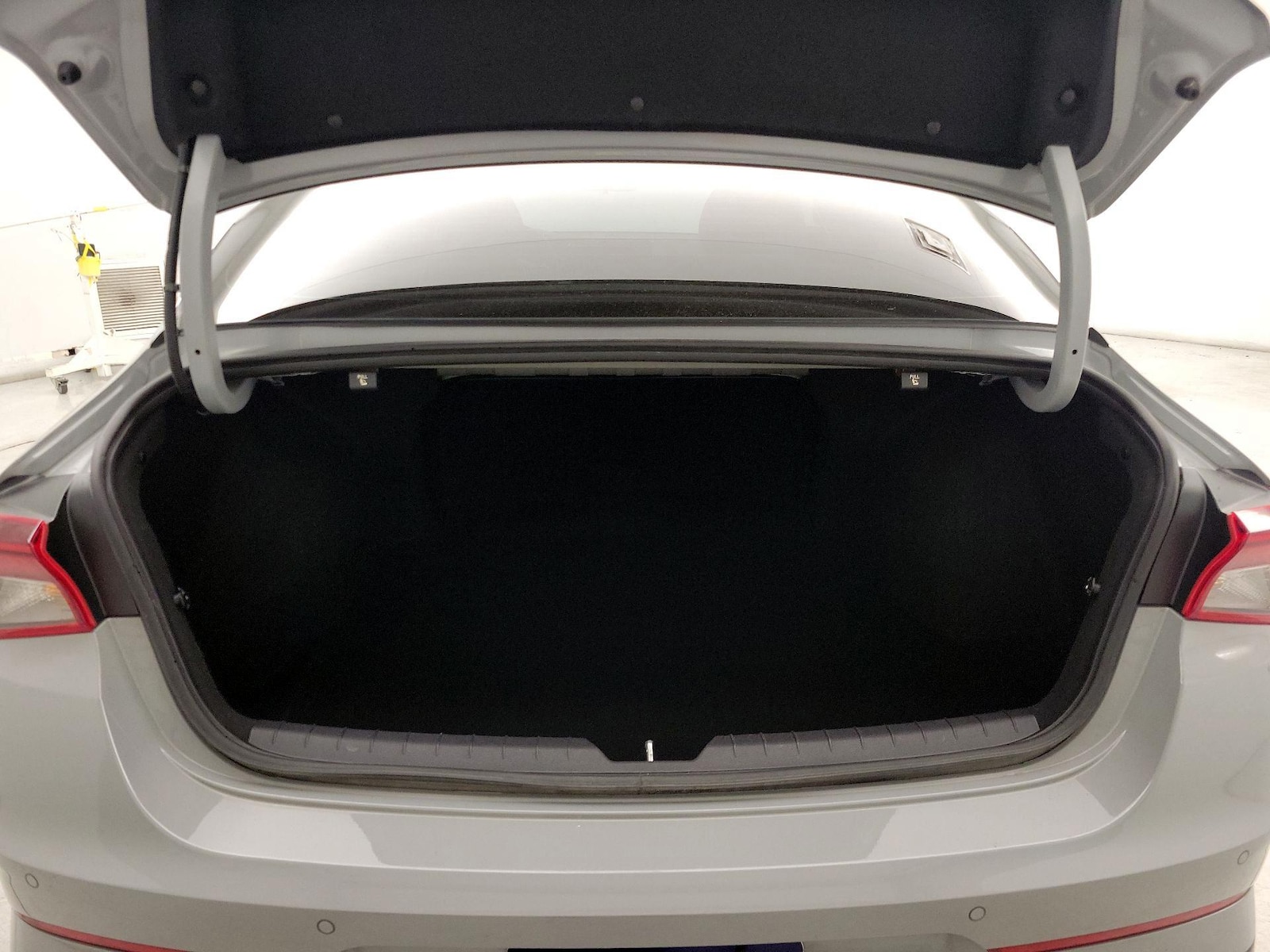2024 Kia K5 GT - Photo 22