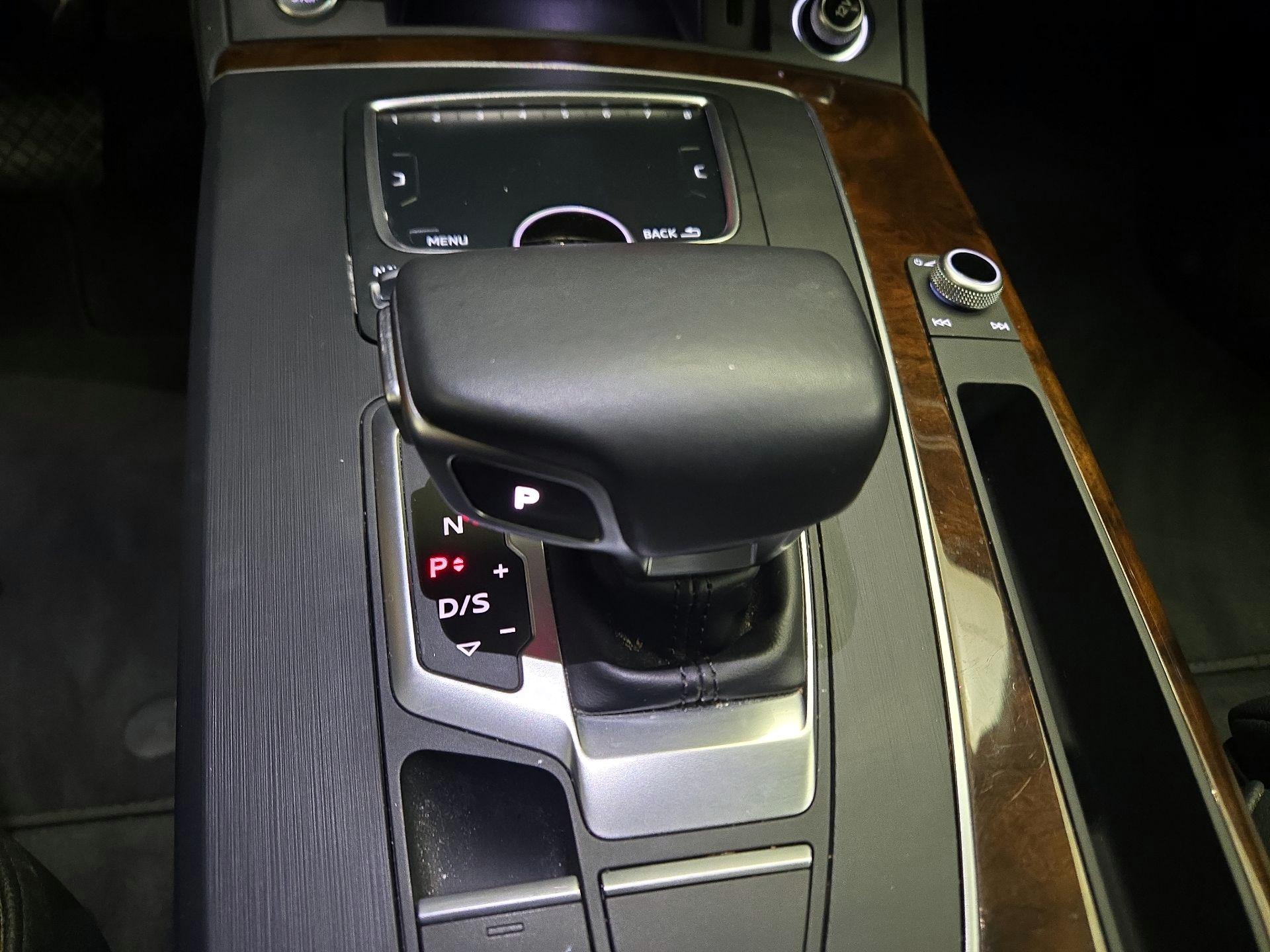Thumbnail: 2018 Audi Q5 - 17
