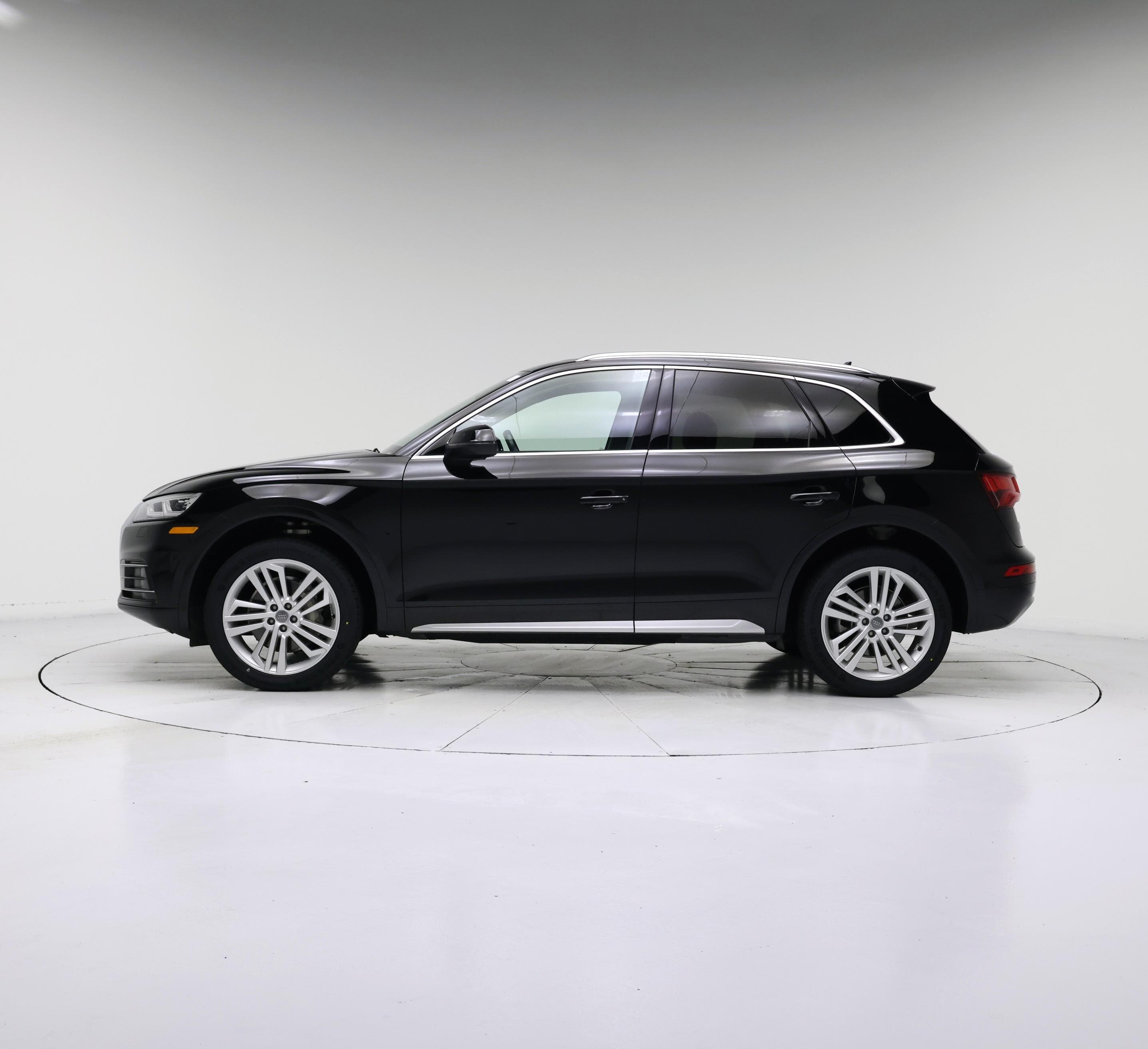 Thumbnail: 2018 Audi Q5 - 3