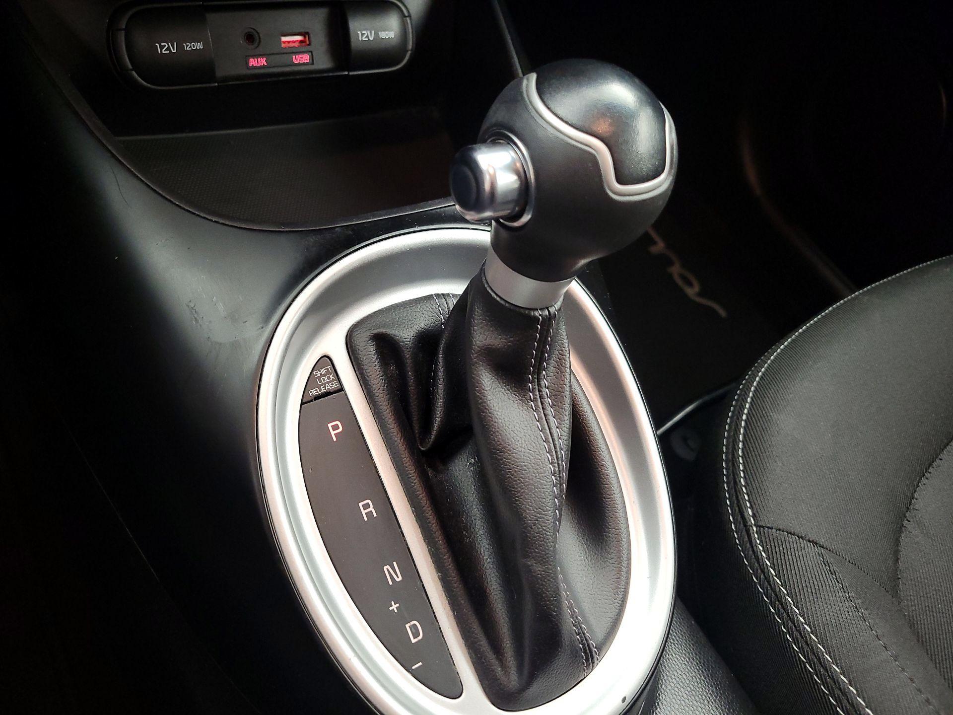 Thumbnail: 2019 Kia Soul - 15