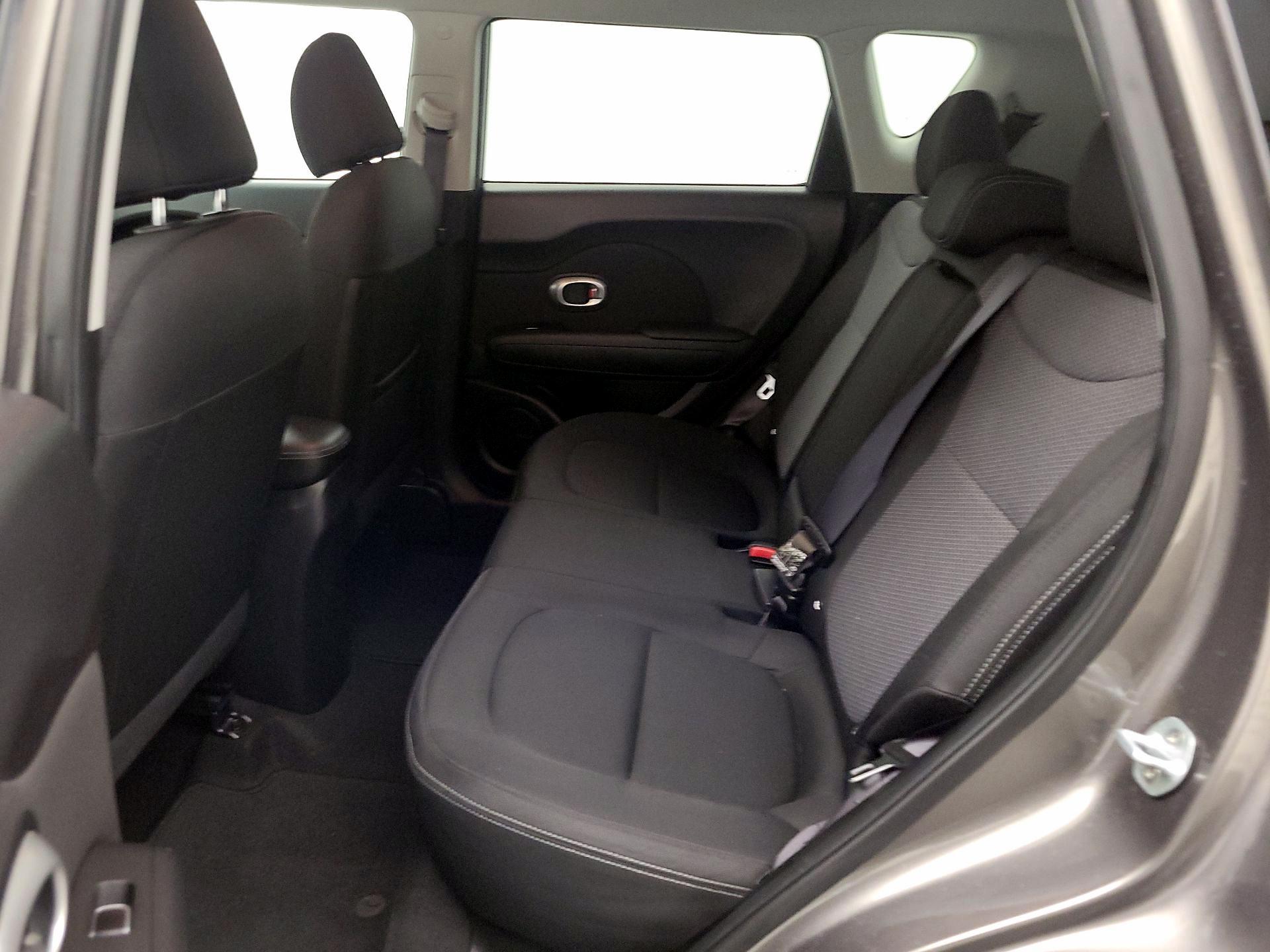 Thumbnail: 2019 Kia Soul - 17