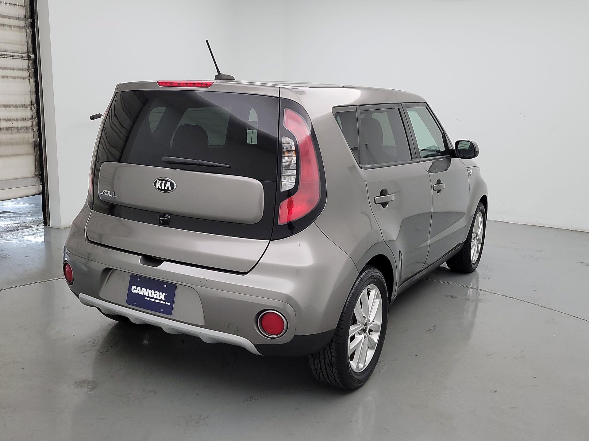 Thumbnail: 2019 Kia Soul - 5