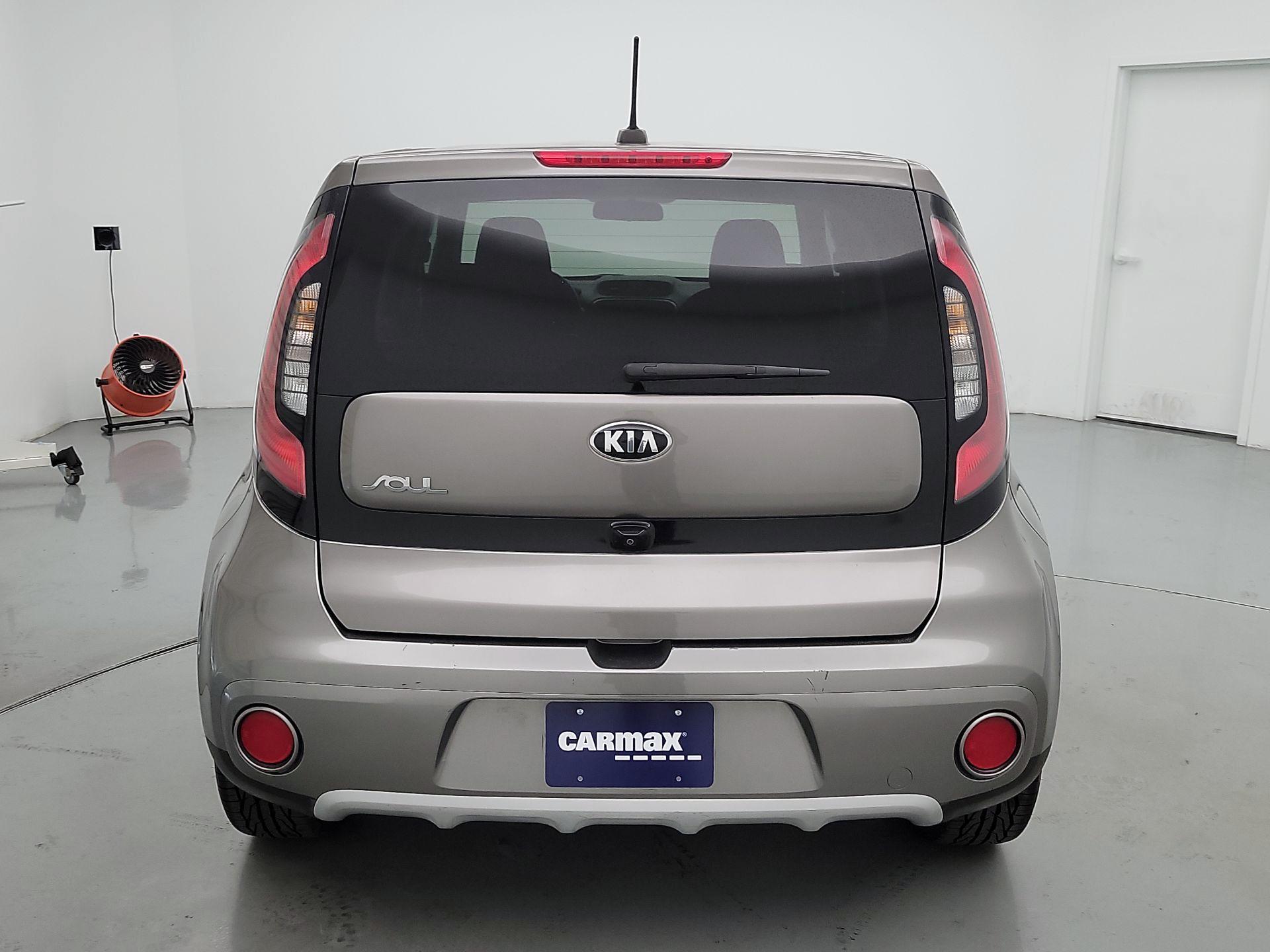 Thumbnail: 2019 Kia Soul - 6