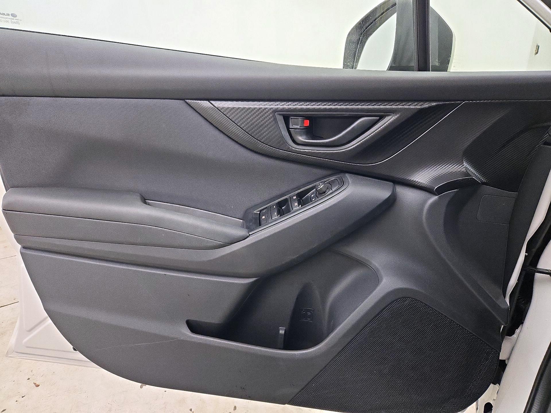 Thumbnail: 2018 Subaru Crosstrek - 12