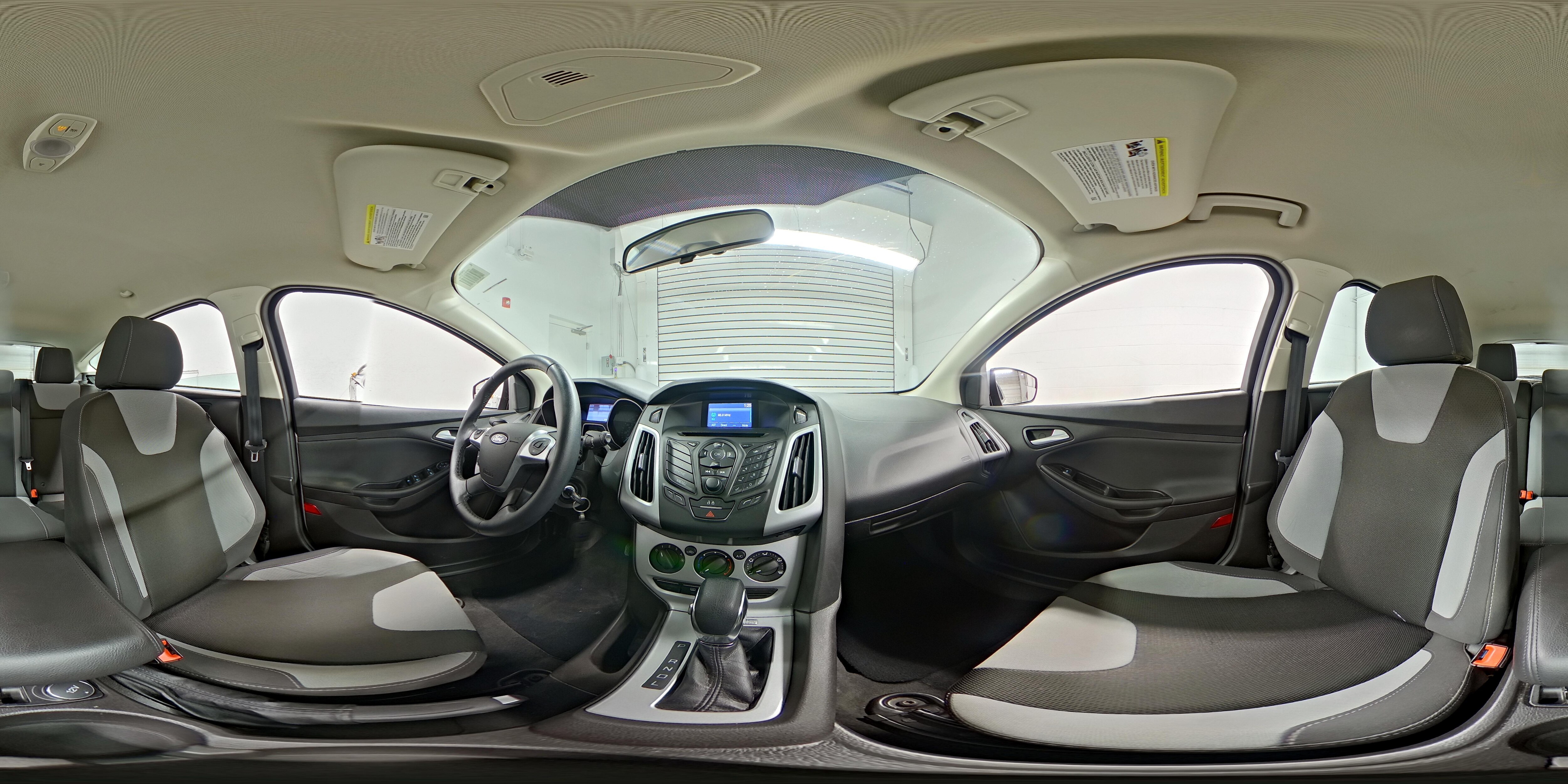 2014 Ford Focus SE - Photo 20