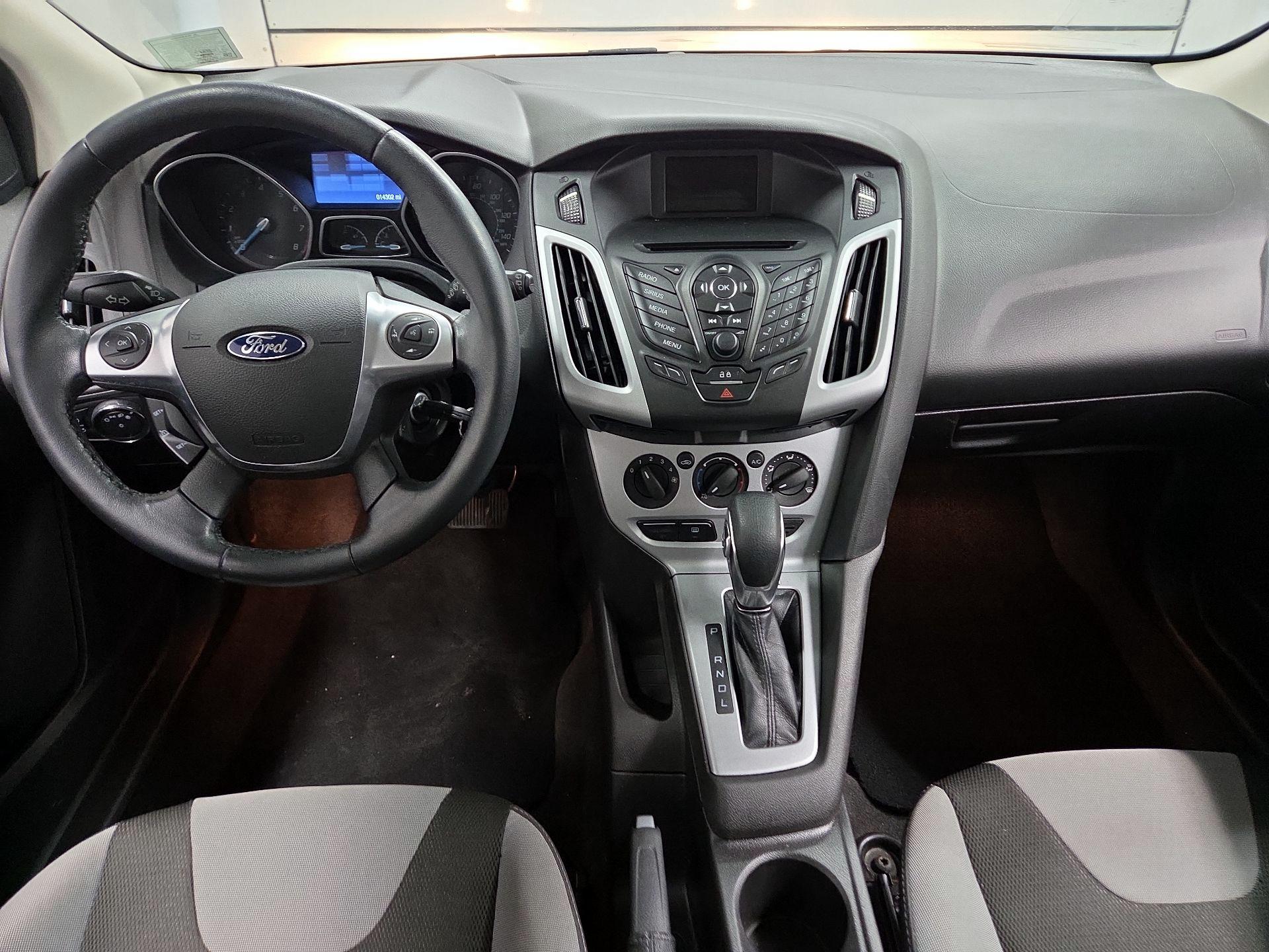 Thumbnail: 2014 Ford Focus - 9