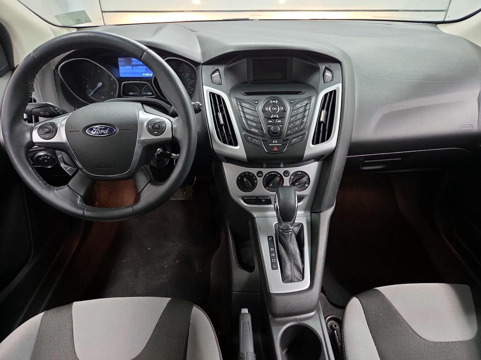 2014 Ford Focus SE - Photo 10