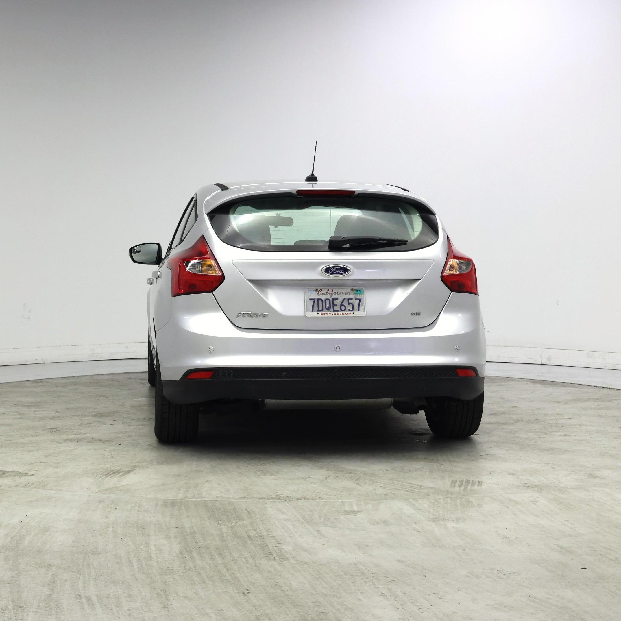 Thumbnail: 2014 Ford Focus - 6