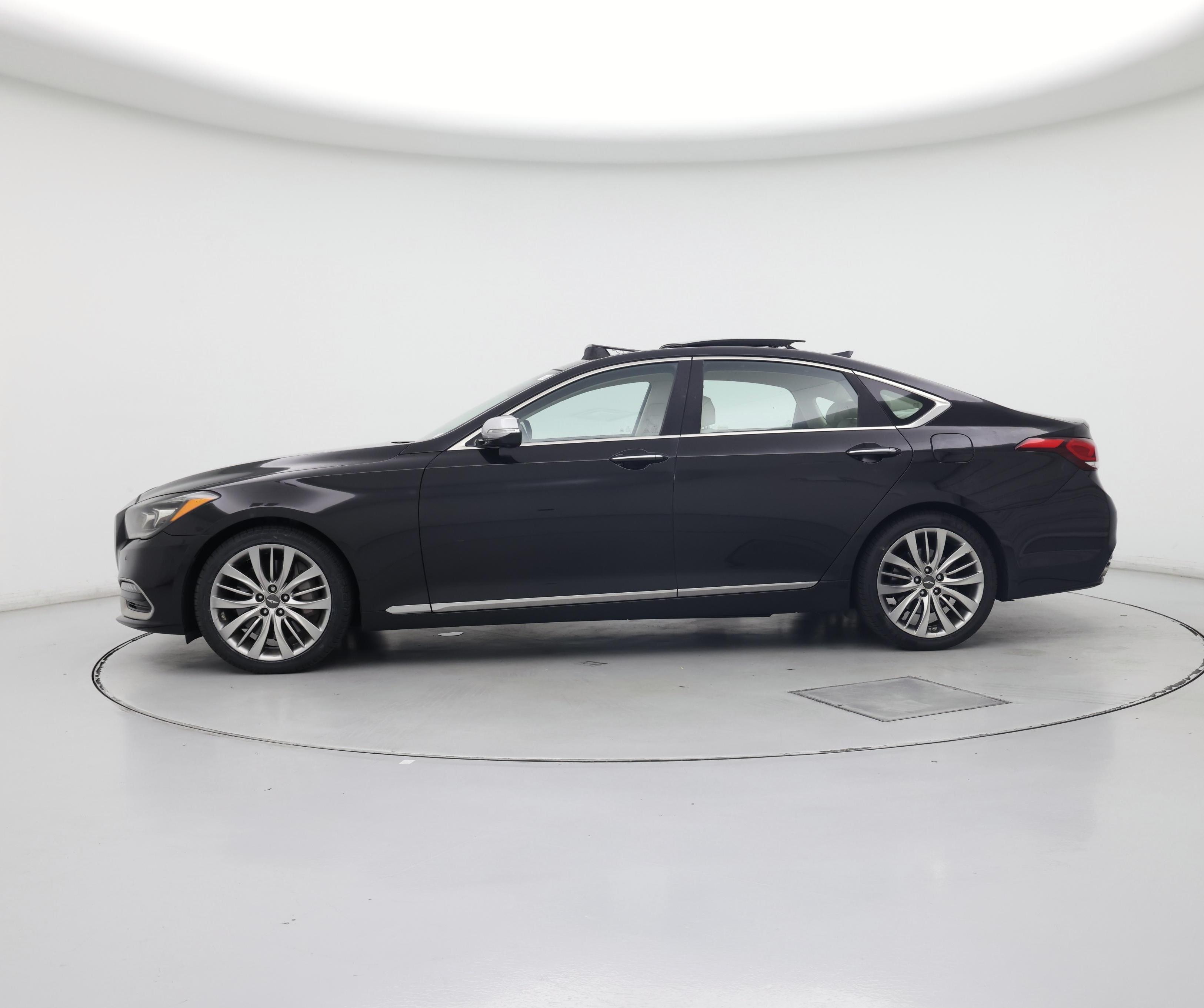 Thumbnail: 2018 Genesis G80 - 3