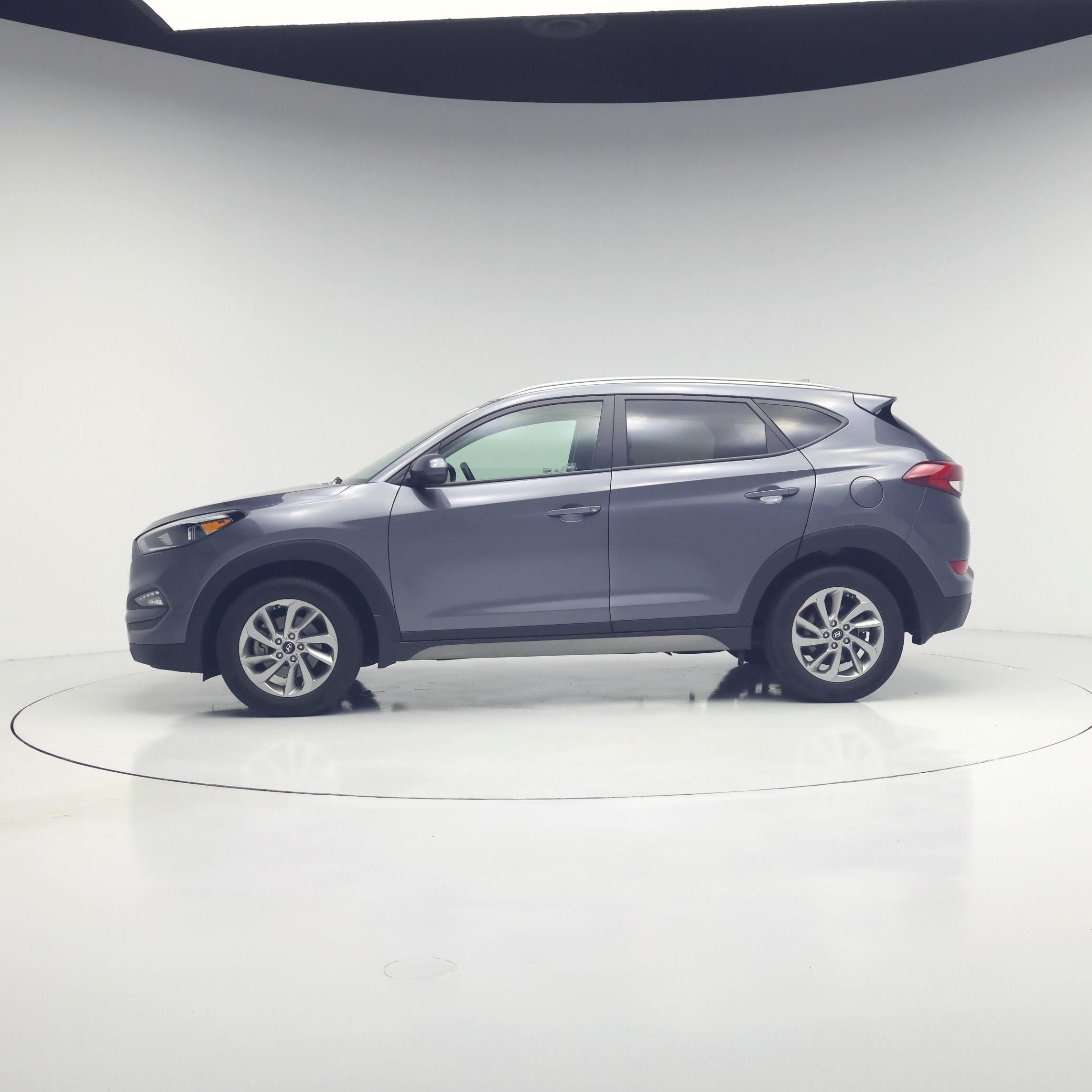 Thumbnail: 2018 Hyundai Tucson - 3