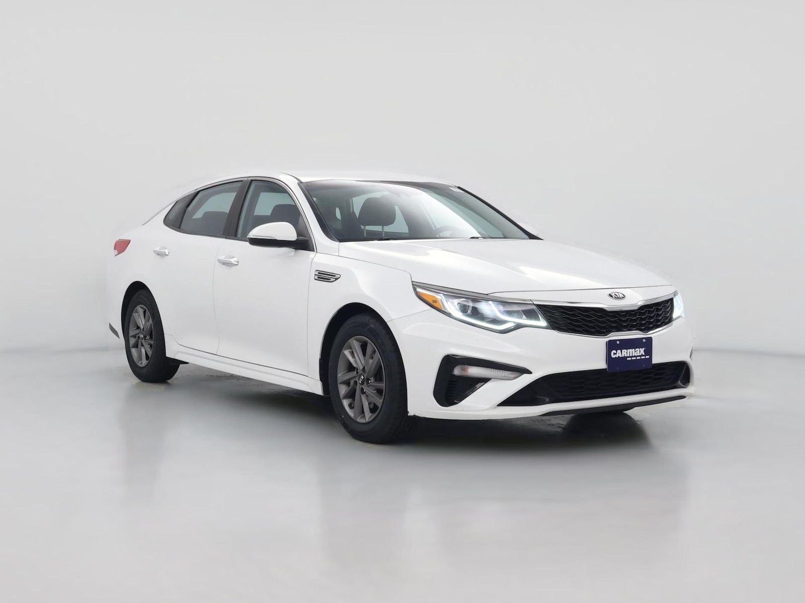 2020 Kia Optima LX - Photo 1