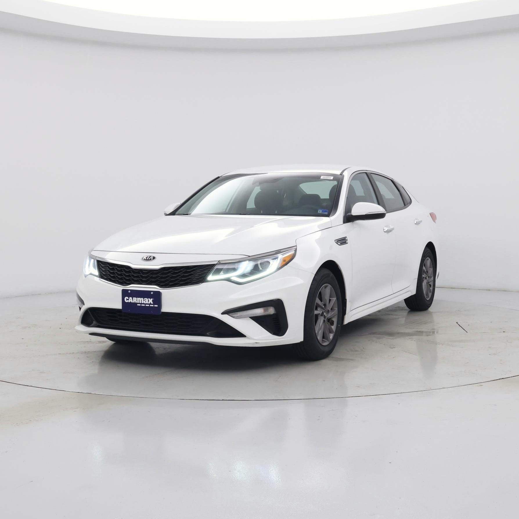 Thumbnail: 2020 Kia Optima - 4