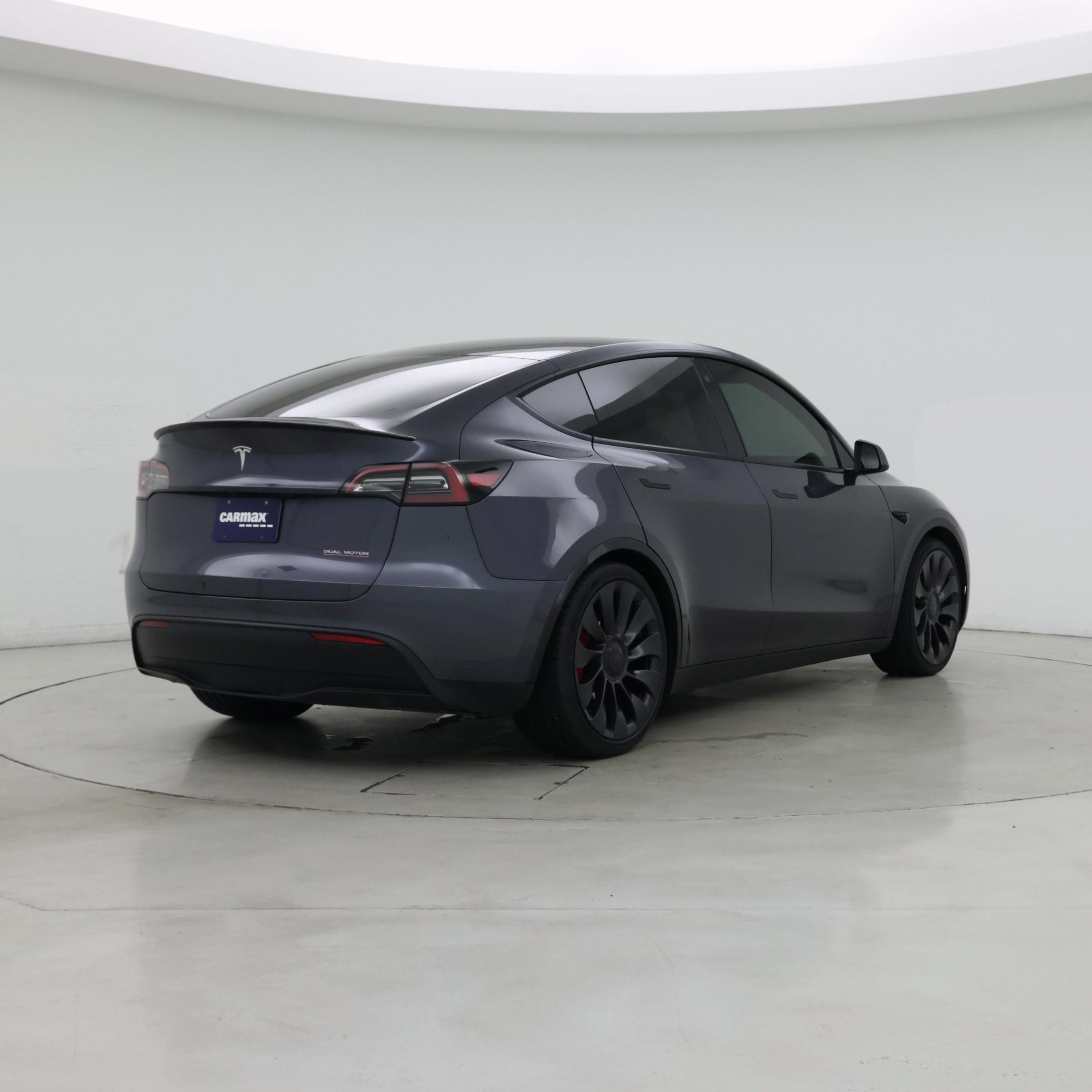 Thumbnail: 2023 Tesla Model Y - 8