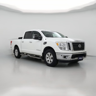 2017 Nissan Titan SV