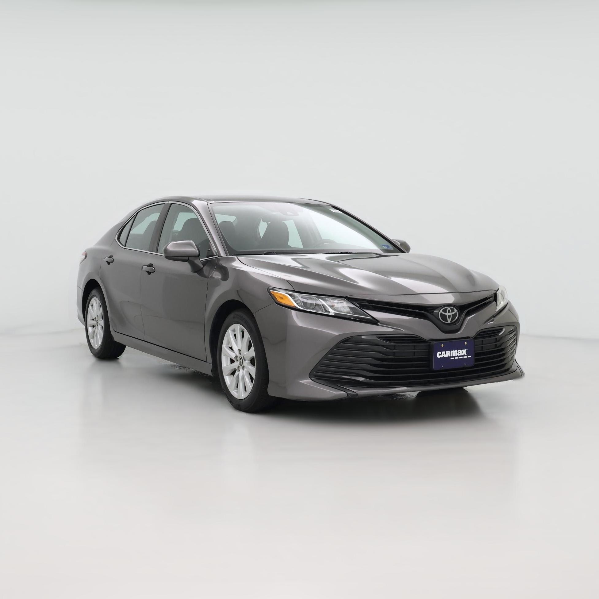 Thumbnail: 2019 Toyota Camry - 1