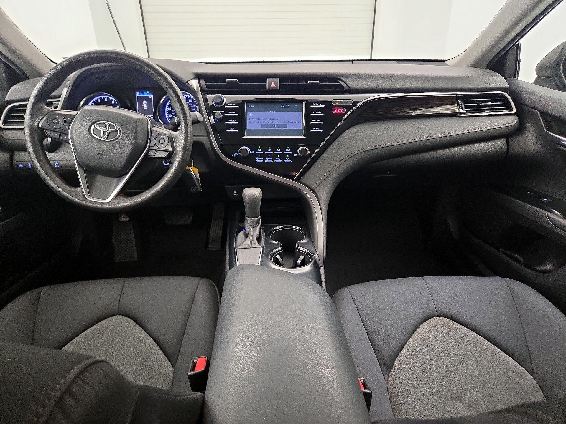 Thumbnail: 2019 Toyota Camry - 9