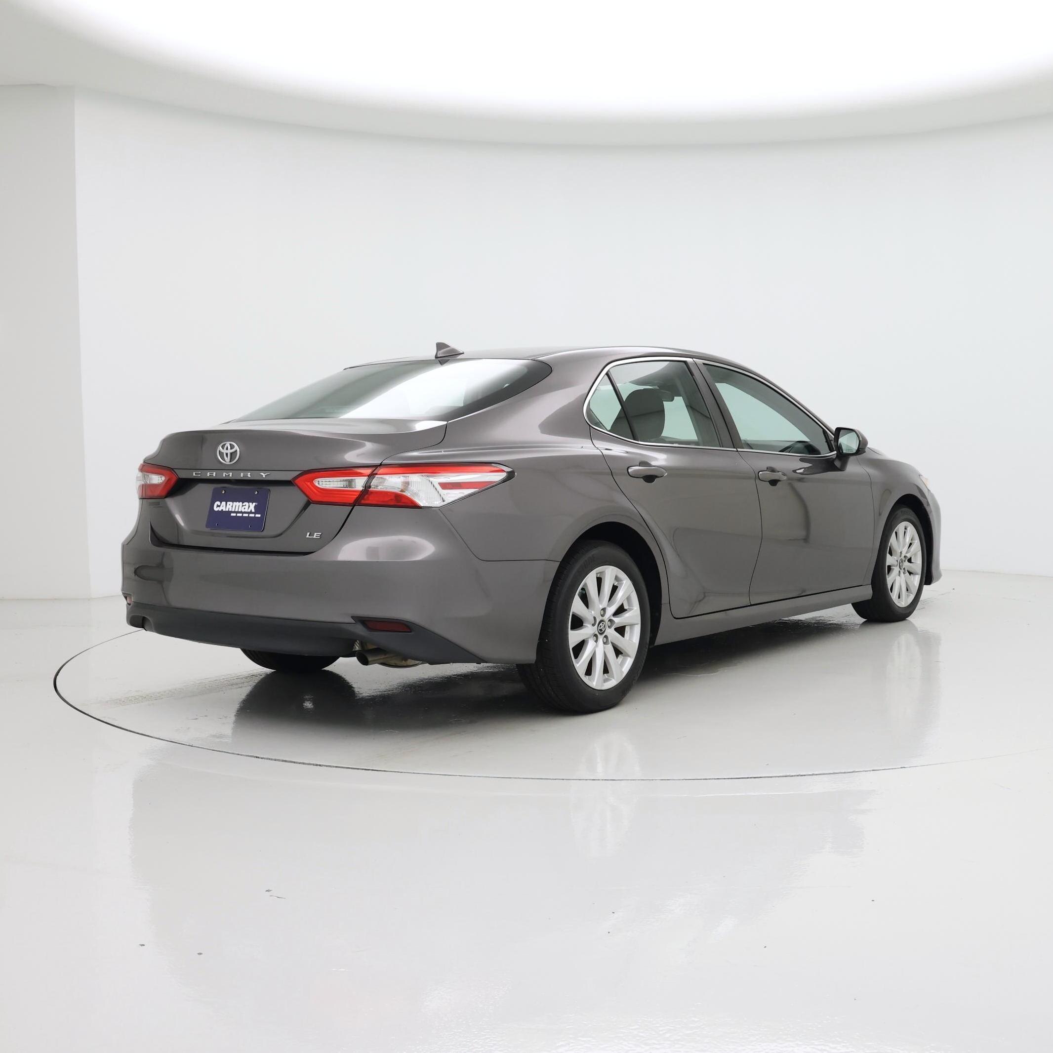 Thumbnail: 2019 Toyota Camry - 8