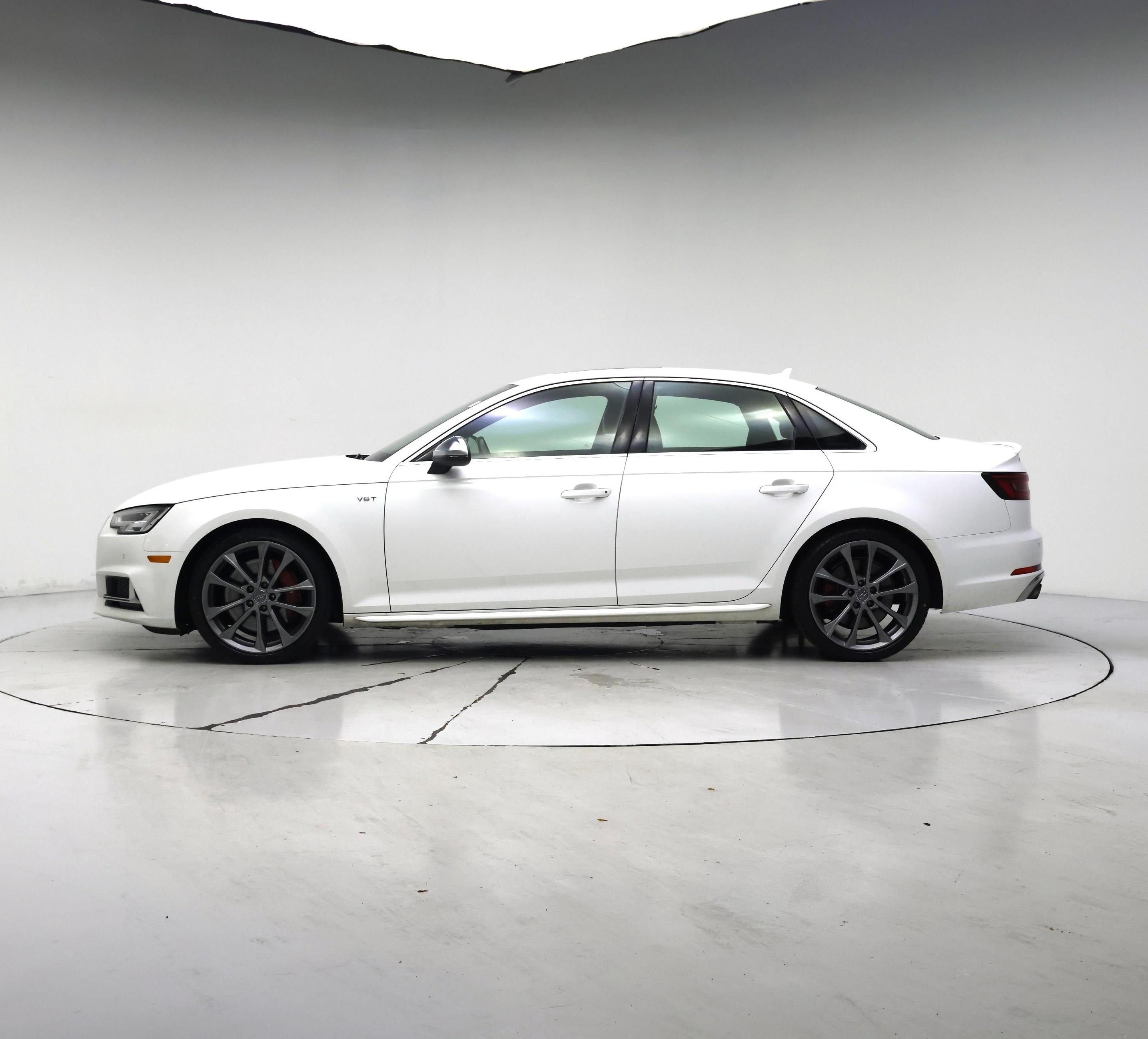 Thumbnail: 2018 Audi S4 - 3
